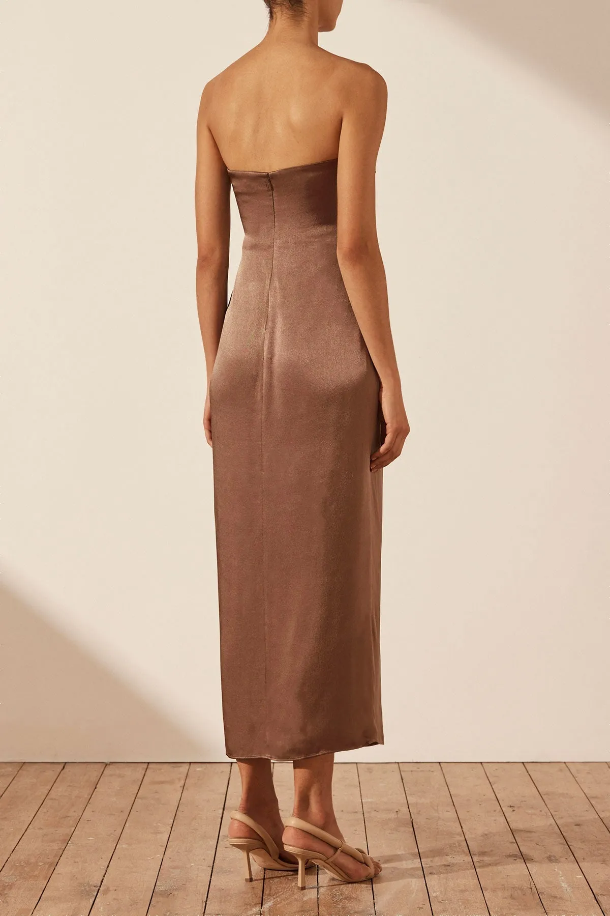 MILO STRAPLESS KNOT MIDI DRESS - CACAO sold by Shona Joy product image thumbnail 4