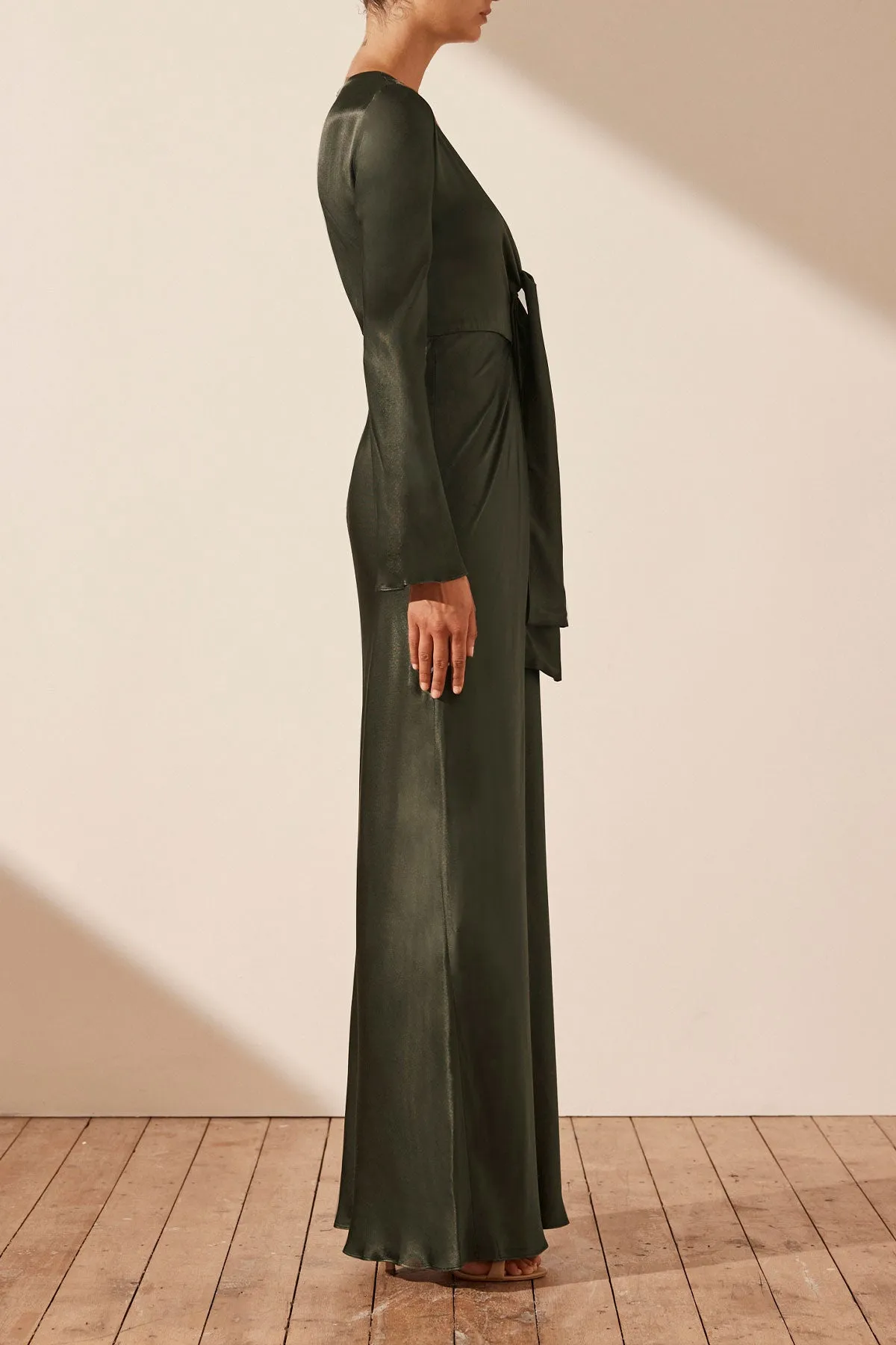 LA LUNE PLUNGED TIE FRONT MAXI DRESS - FOREST sold by Shona Joy product image thumbnail 3