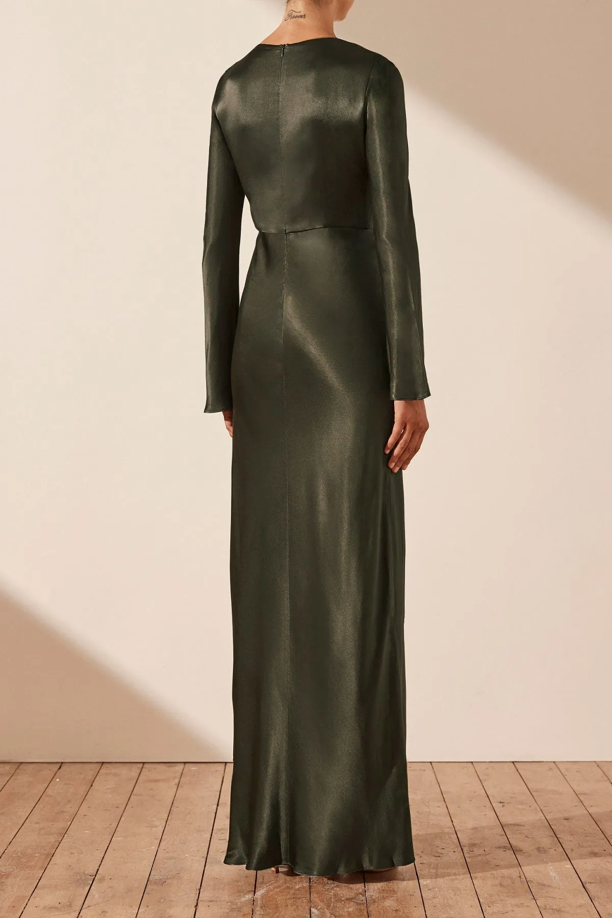 LA LUNE PLUNGED TIE FRONT MAXI DRESS - FOREST sold by Shona Joy product image thumbnail 4