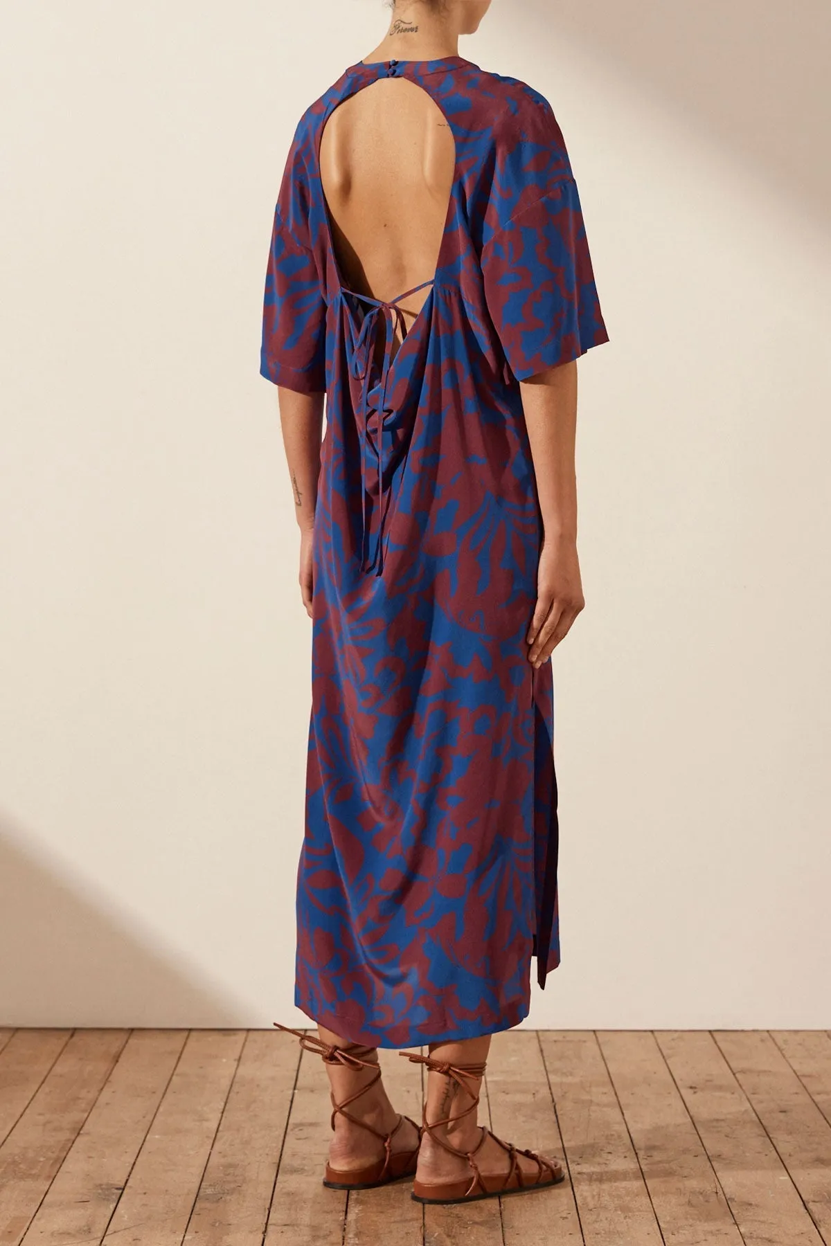 VIDA SILK OPEN BACK DROP SHOULDER MIDI DRESS sold by Shona Joy product image thumbnail 4