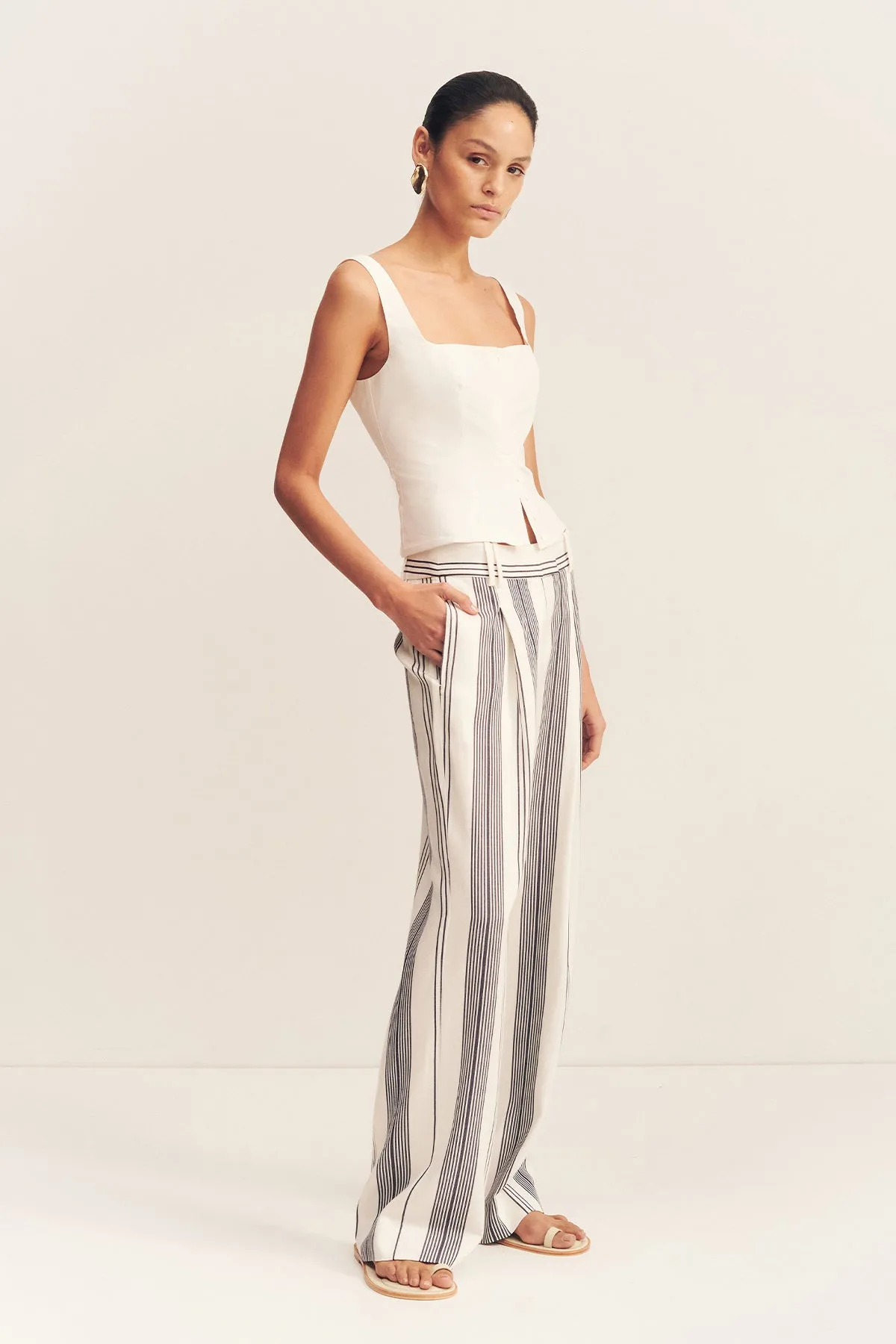 HARLOW TAILORED SLOUCH PANT - IVORY/ NAVY sold by Shona Joy