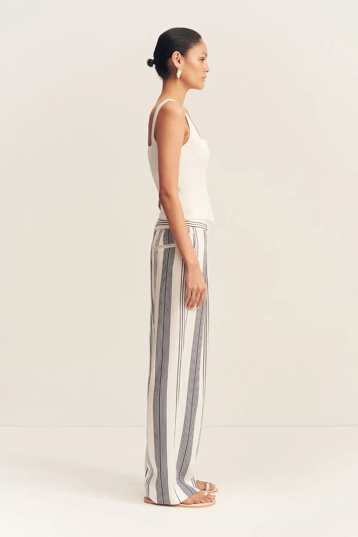 HARLOW TAILORED SLOUCH PANT - IVORY/ NAVY sold by Shona Joy product image thumbnail 3