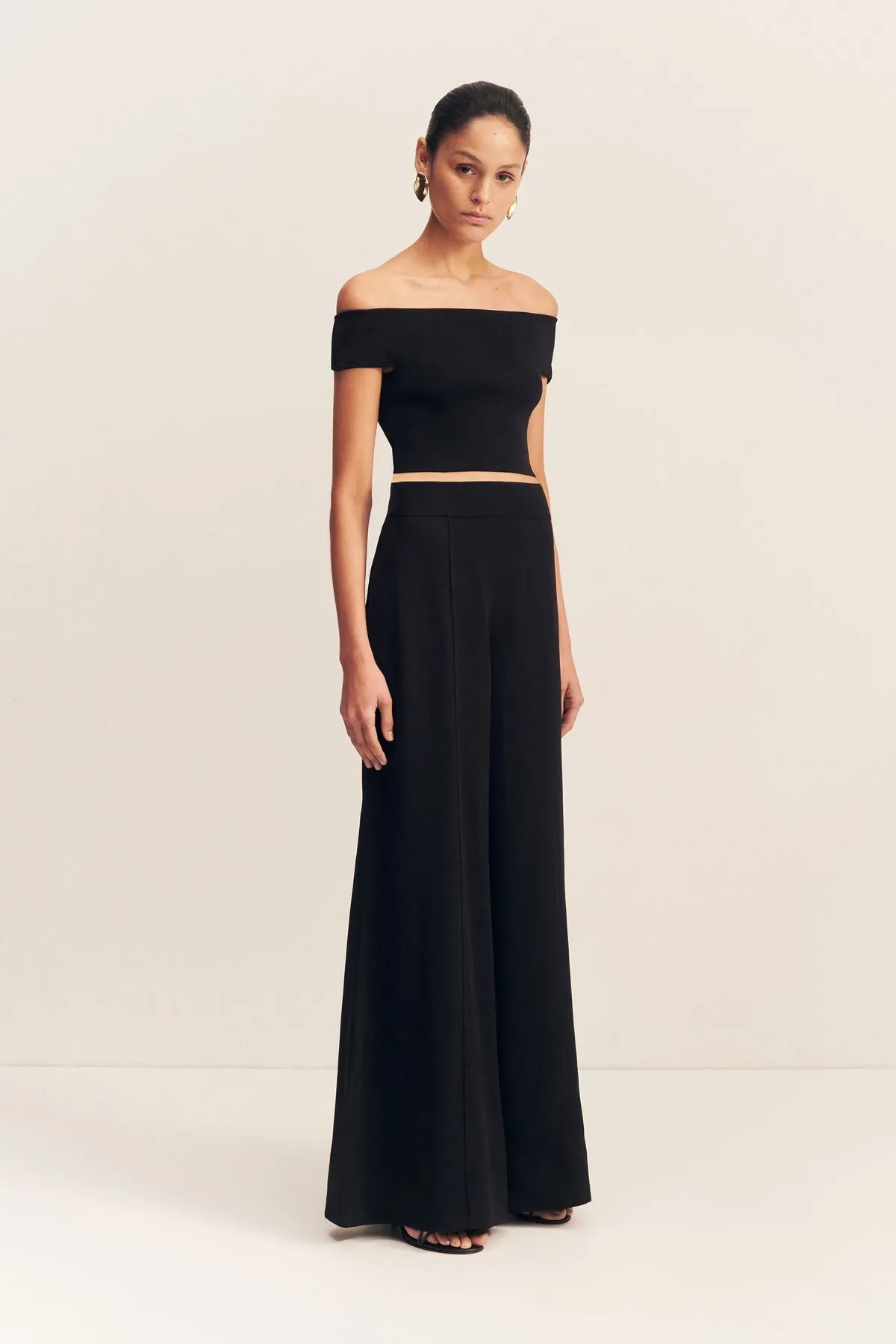 BASIC OFF SHOULDER TOP - BLACK sold by Shona Joy product image thumbnail 2