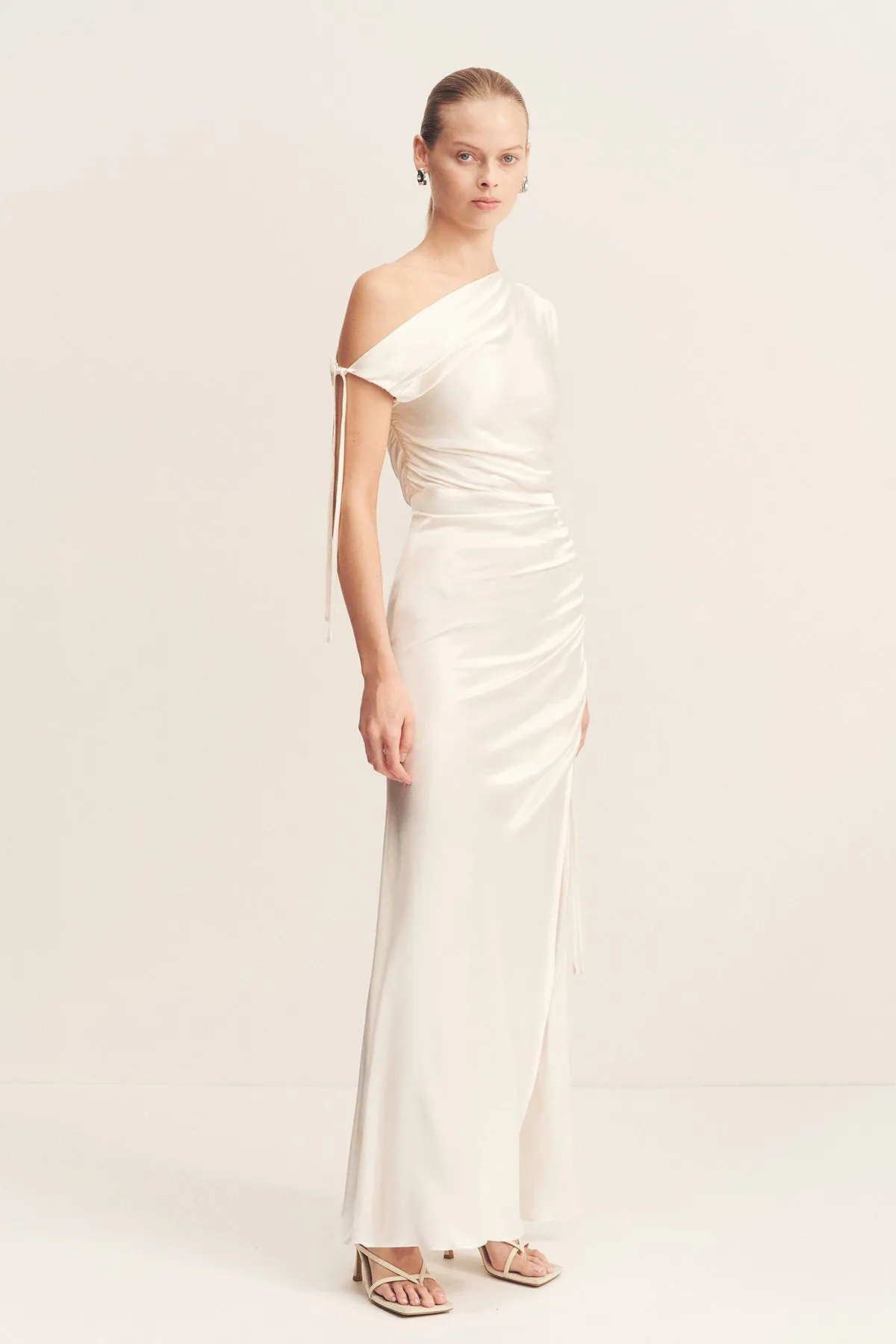 LA LUNE GATHERED MAXI DRESS - WHITE sold by Shona Joy product image thumbnail 3