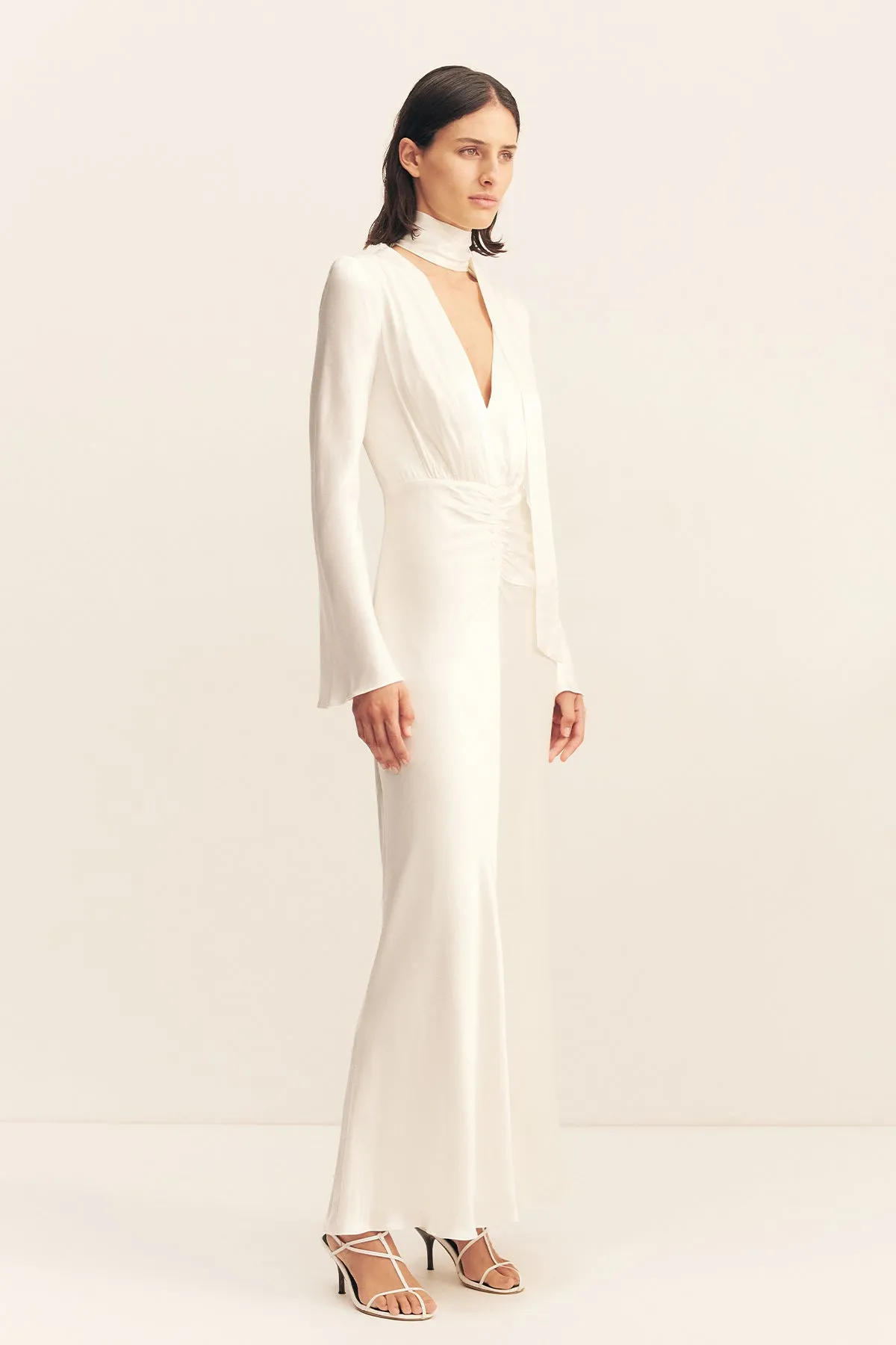LA LUNE PLUNGED LONG SLEEVE MAXI DRESS - WHITE sold by Shona Joy product image thumbnail 3