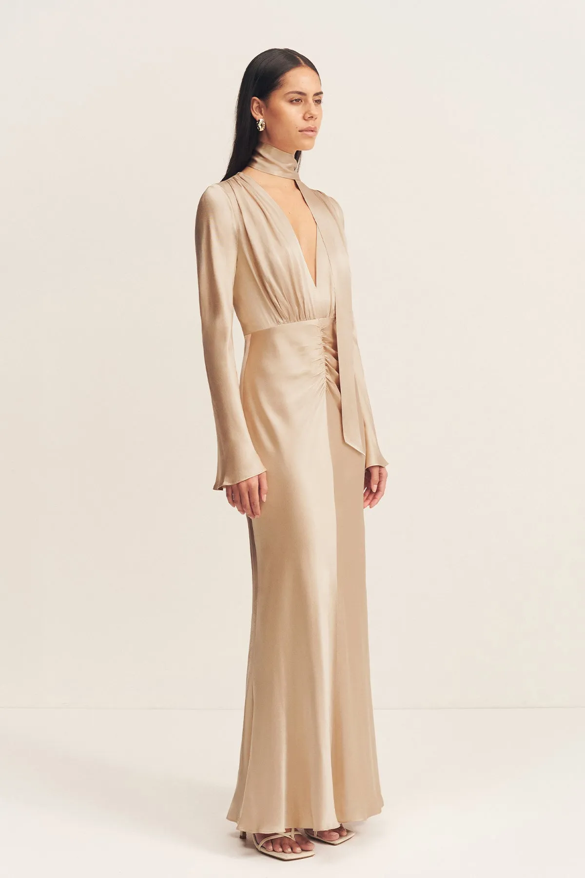 LA LUNE PLUNGED LONG SLEEVE MAXI DRESS - GOLD sold by Shona Joy product image thumbnail 3