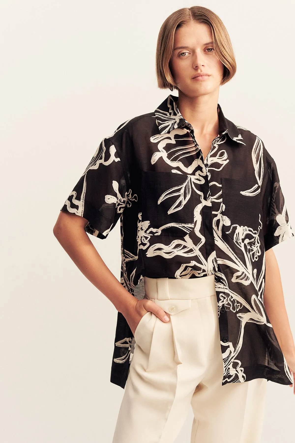 LILA SHORT SLEEVE SHIRT sold by Shona Joy product image thumbnail 2