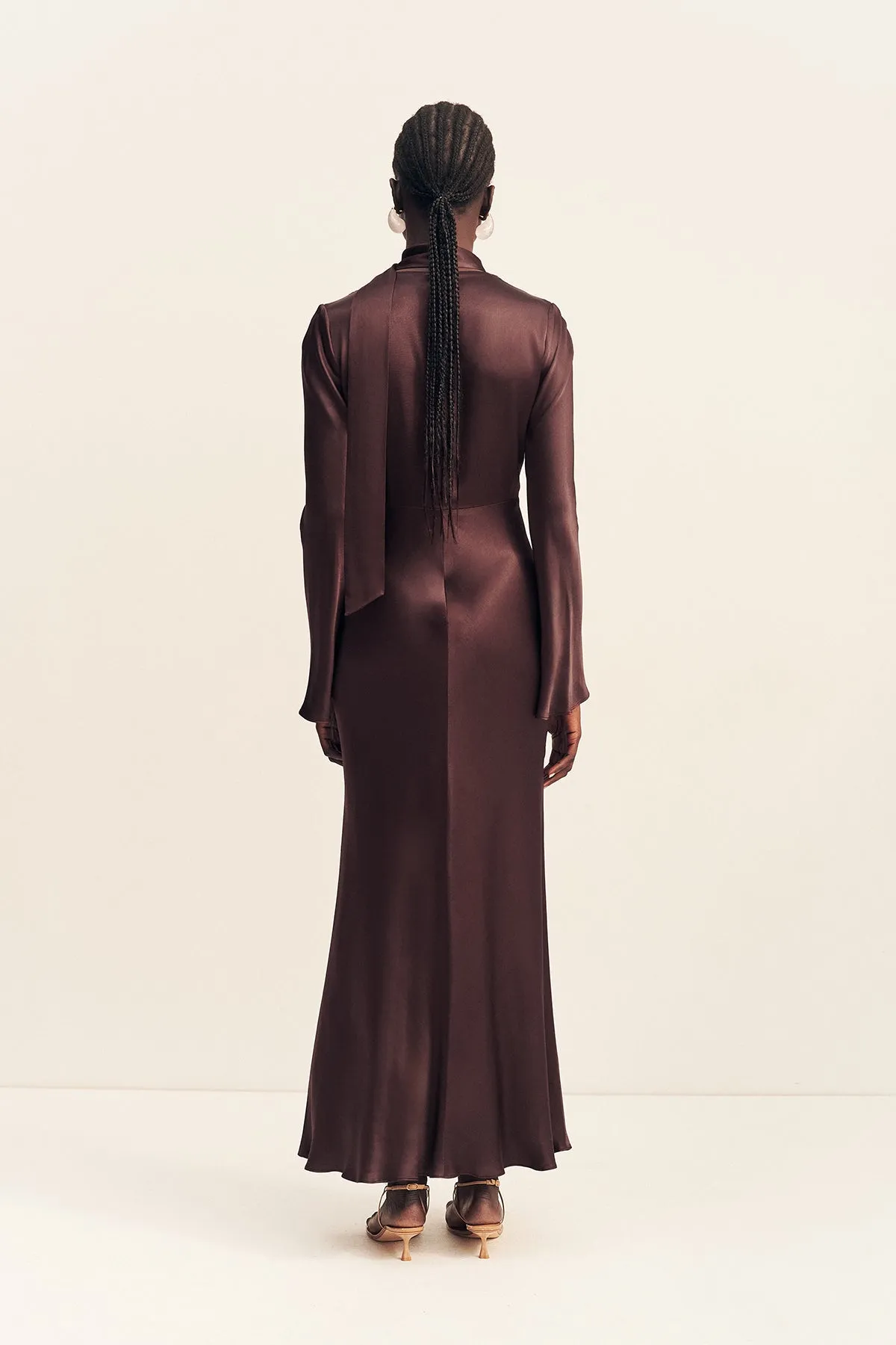 LA LUNE PLUNGED LONG SLEEVE MAXI DRESS - ESPRESSO sold by Shona Joy product image thumbnail 5