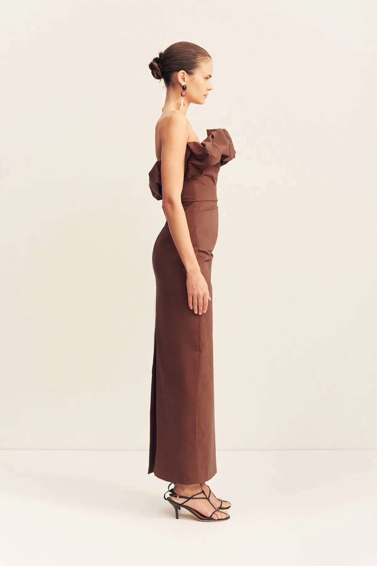 CAMPBELL STRAPLESS BUBBLE MAXI DRESS - ESPRESSO sold by Shona Joy product image thumbnail 4