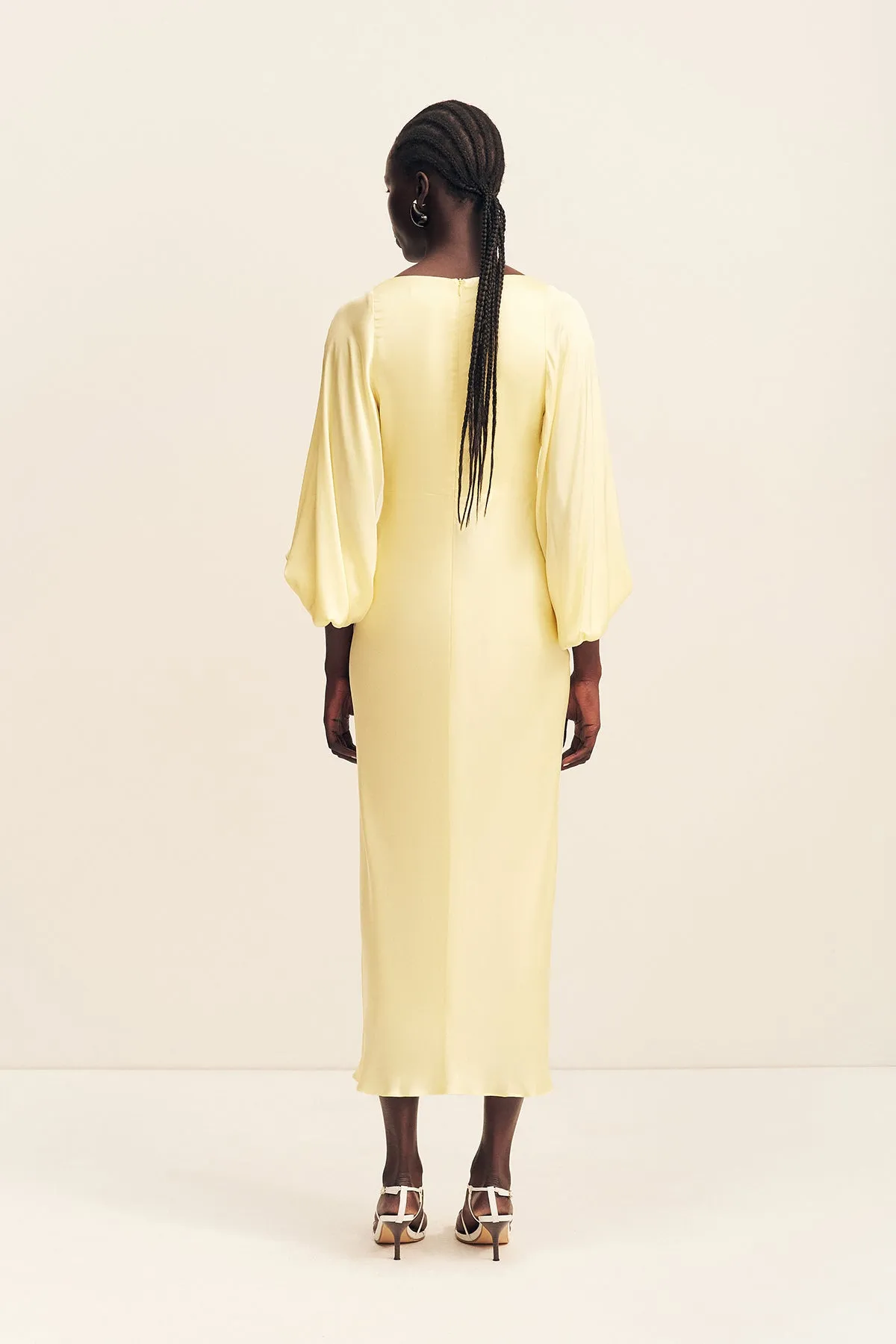 LUMIERE KNOT FRONT MIDI DRESS - GOLDEN HOUR sold by Shona Joy product image thumbnail 5