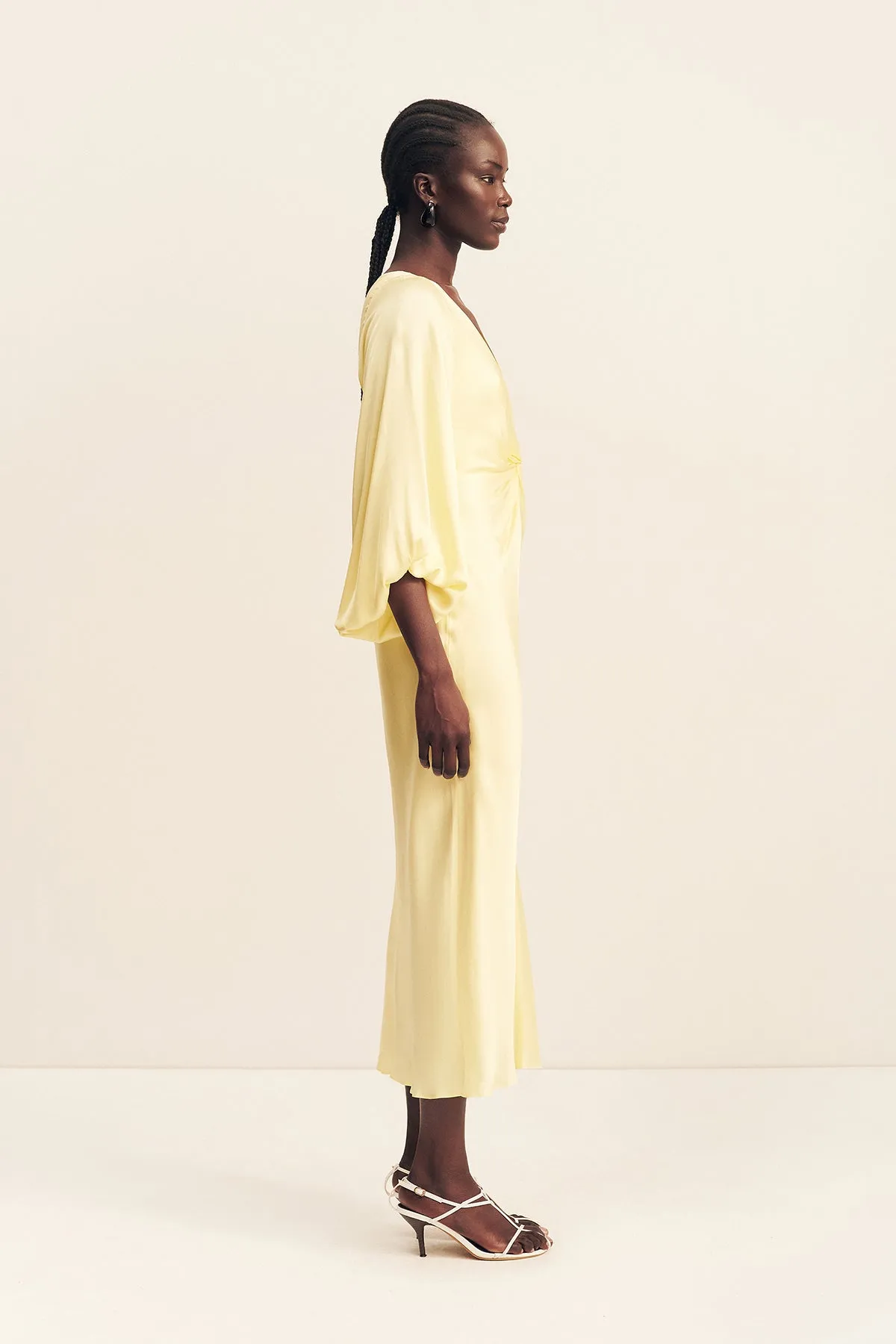 LUMIERE KNOT FRONT MIDI DRESS - GOLDEN HOUR sold by Shona Joy product image thumbnail 4