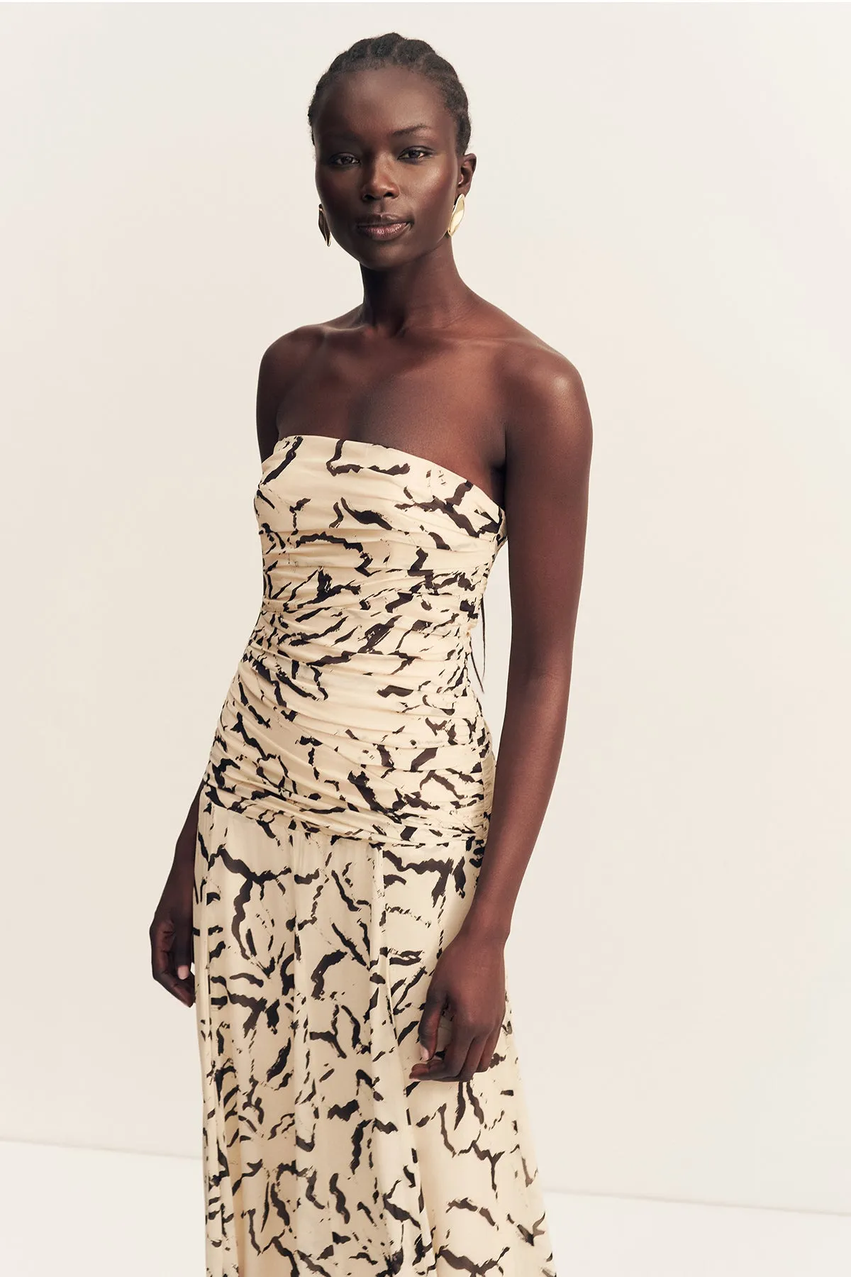 REA STRAPLESS PANELLED MAXI DRESS sold by Shona Joy product image thumbnail 2