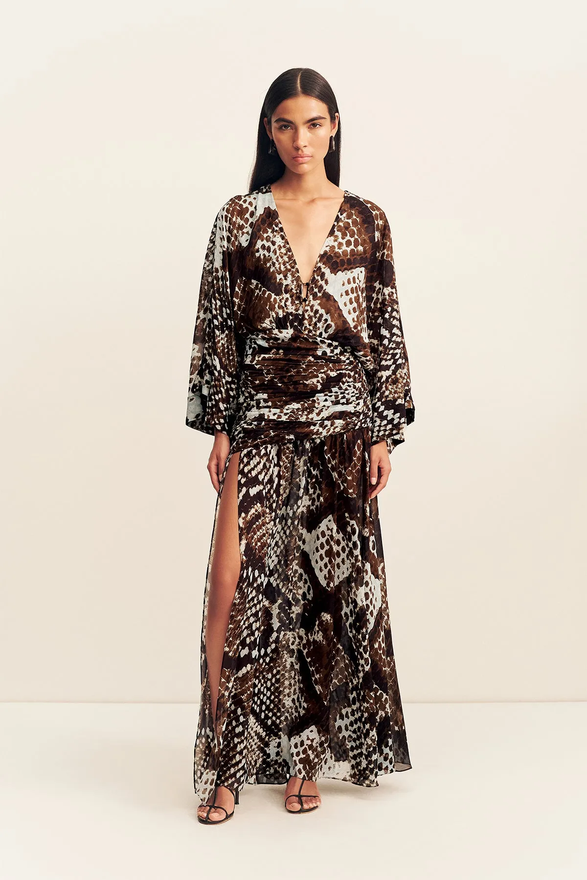 MAIA LONG SLEEVE PLUNGED MAXI DRESS sold by Shona Joy product image thumbnail 3