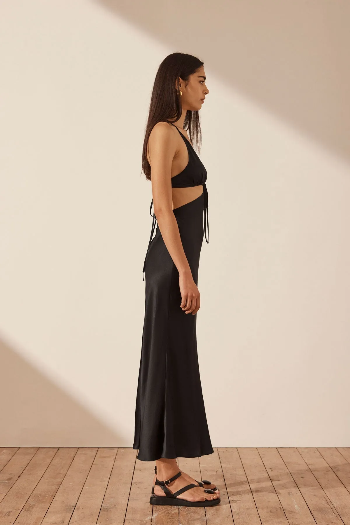 MEZZANOTTE SILK CUT OUT TIE BACK MIDI DRESS - BLACK sold by Shona Joy product image thumbnail 3