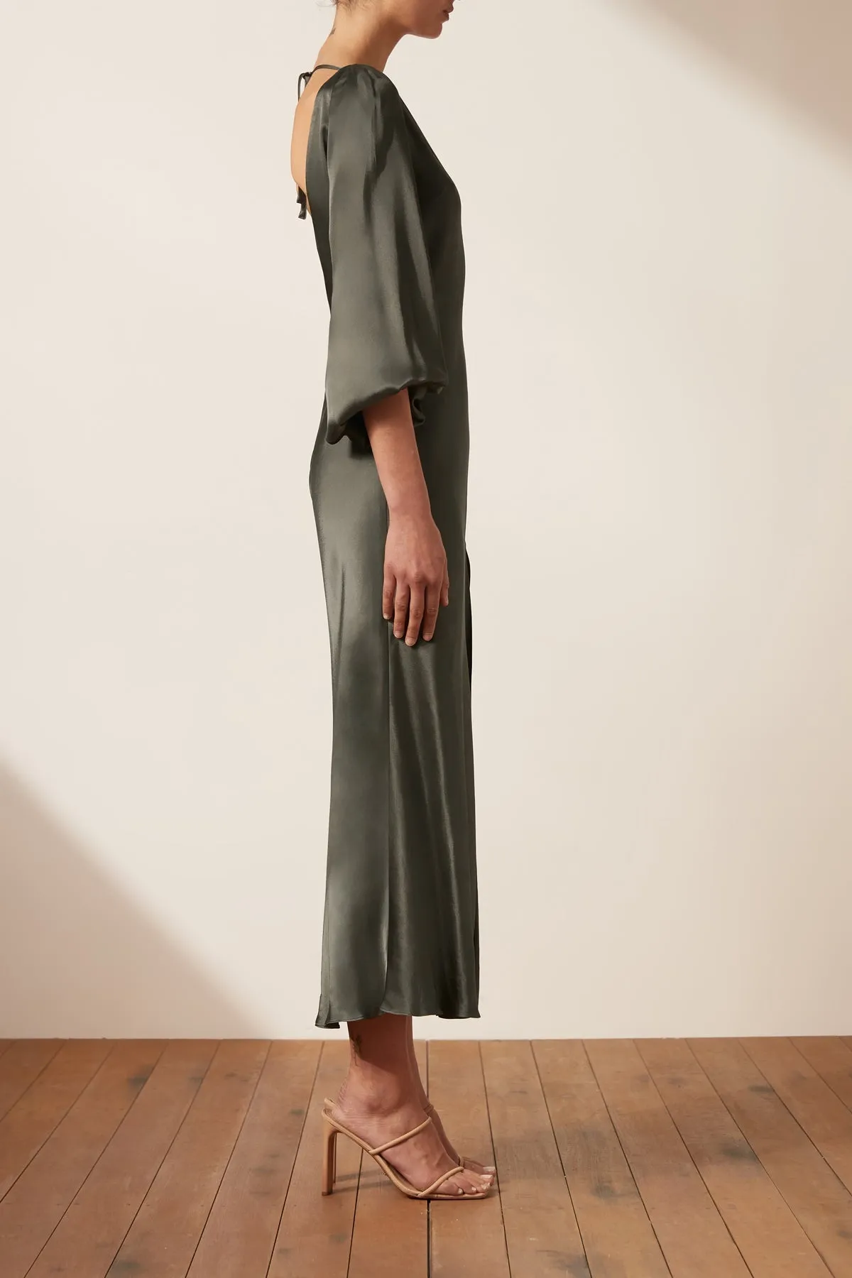 LA LUNE BALLOON SLEEVE BACKLESS MIDI DRESS - OLIVE sold by Shona Joy product image thumbnail 3