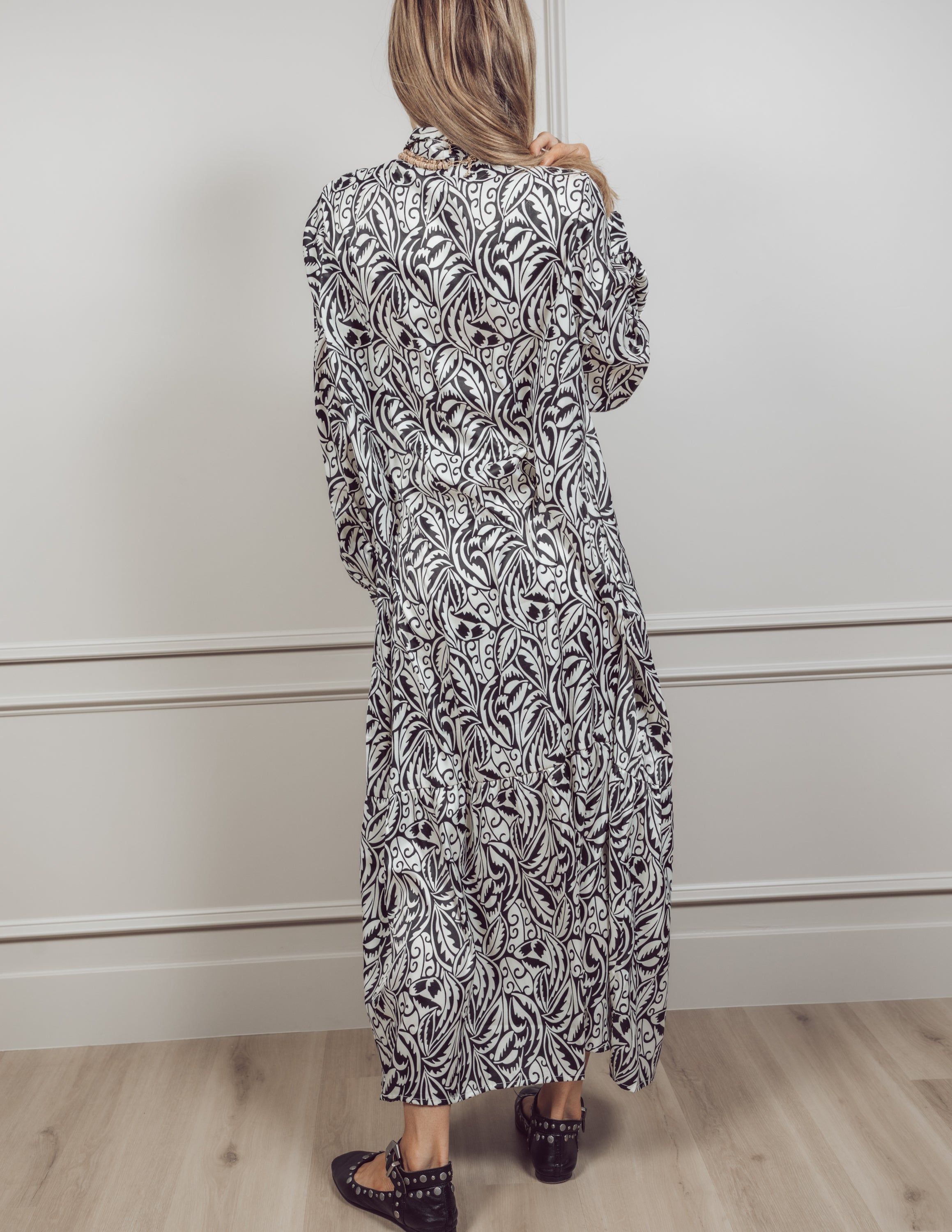 Jackie Printed Dress *COMING SOON* sold by Shop Stevie product image thumbnail 3