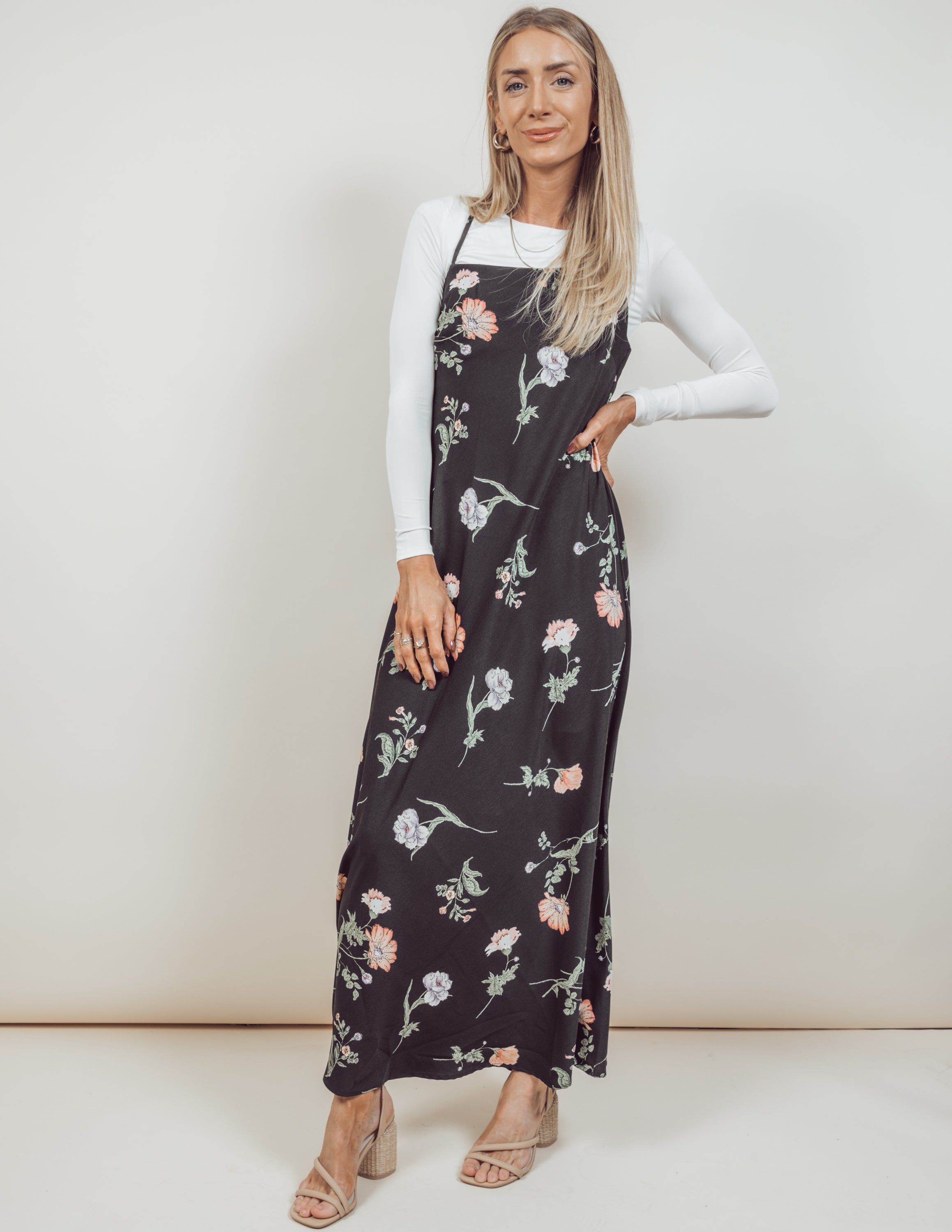 Nina Floral Maxi Dress *COMING SOON* sold by Shop Stevie product image thumbnail 3