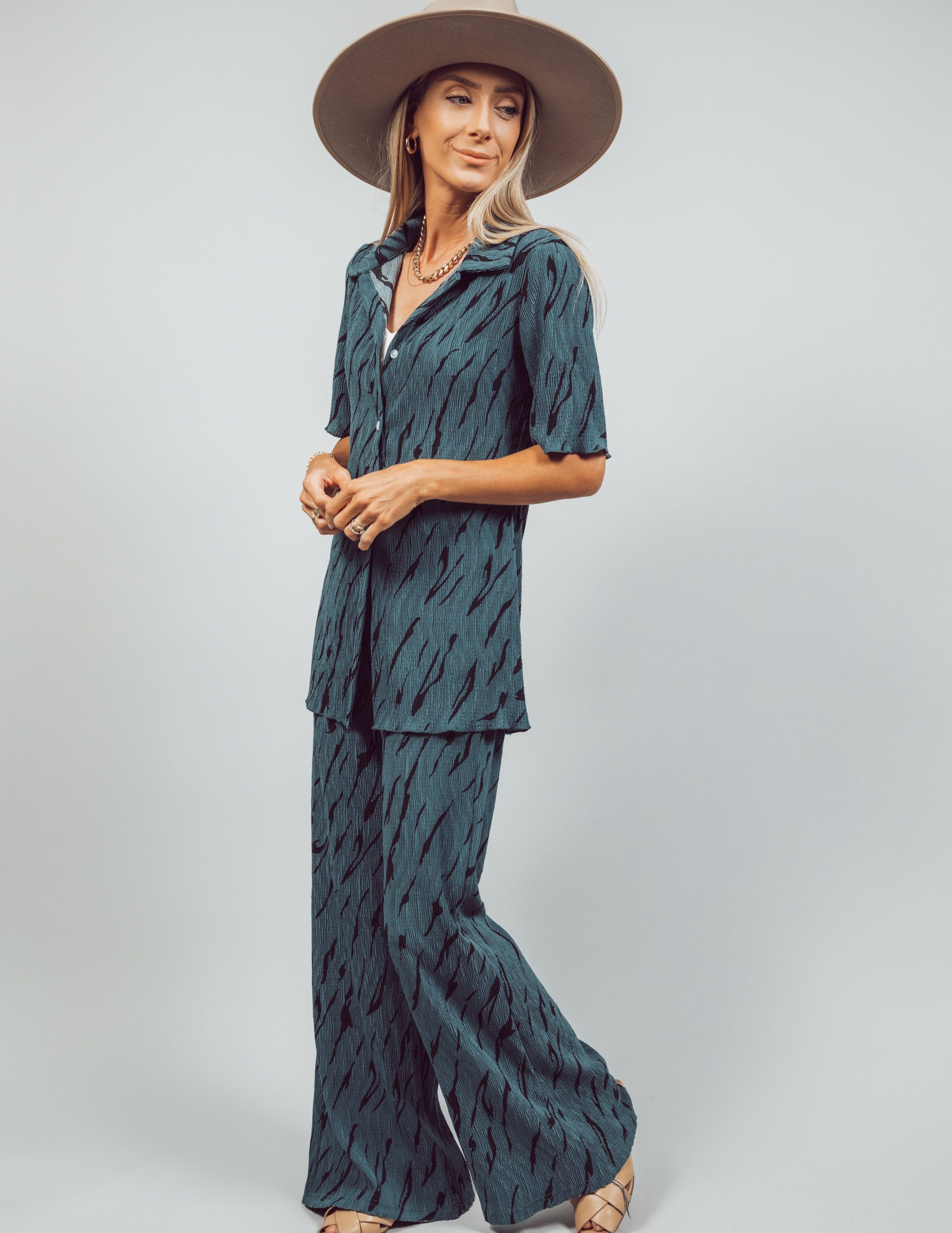 Elisa Two Piece Set sold by Shop Stevie product image thumbnail 2