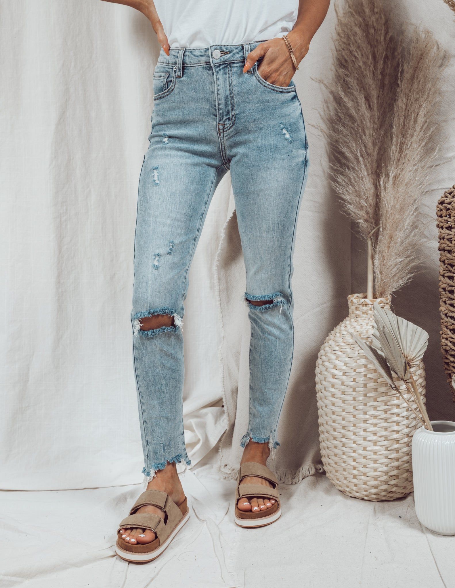 Luna Distressed Skinny Jeans sold by Shop Stevie product image thumbnail 2