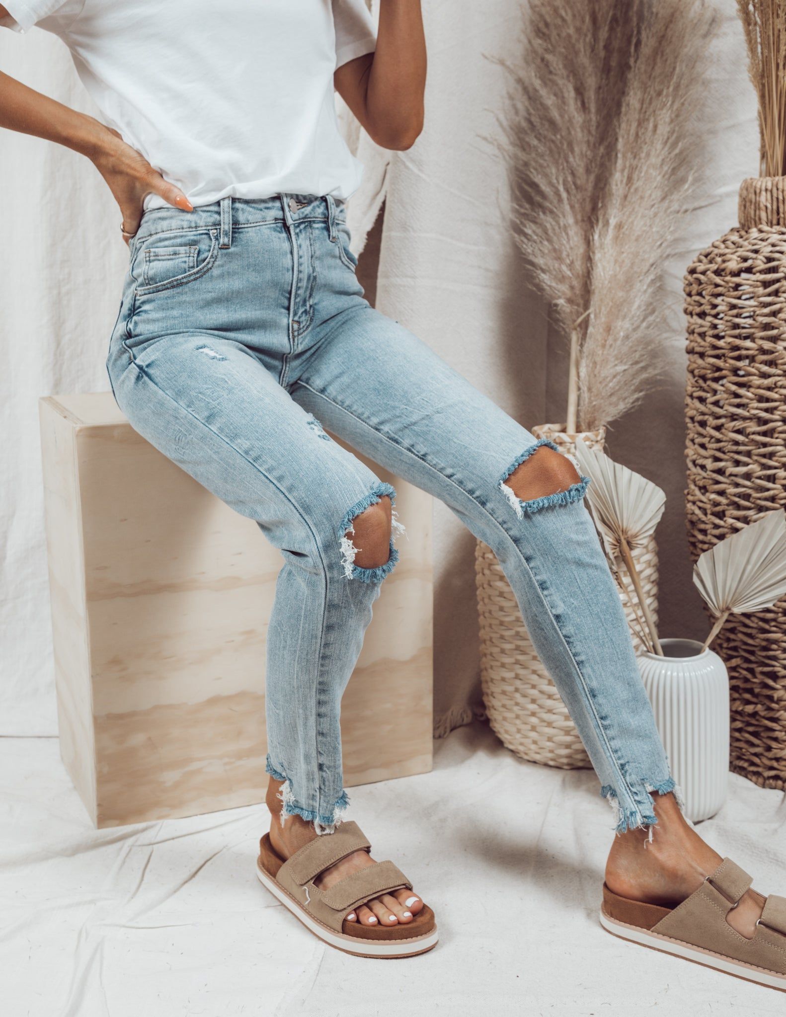 Luna Distressed Skinny Jeans sold by Shop Stevie product image thumbnail 3