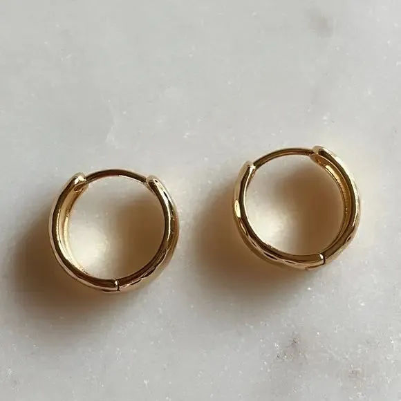 Avery Hoops sold by Shop Stevie product image thumbnail 4