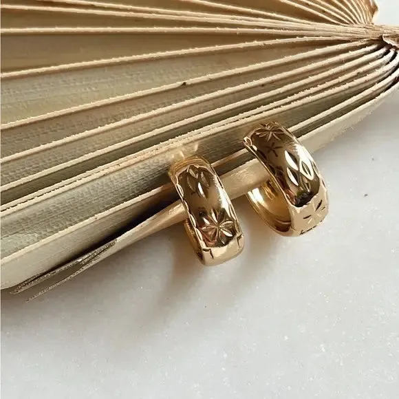 Avery Hoops sold by Shop Stevie