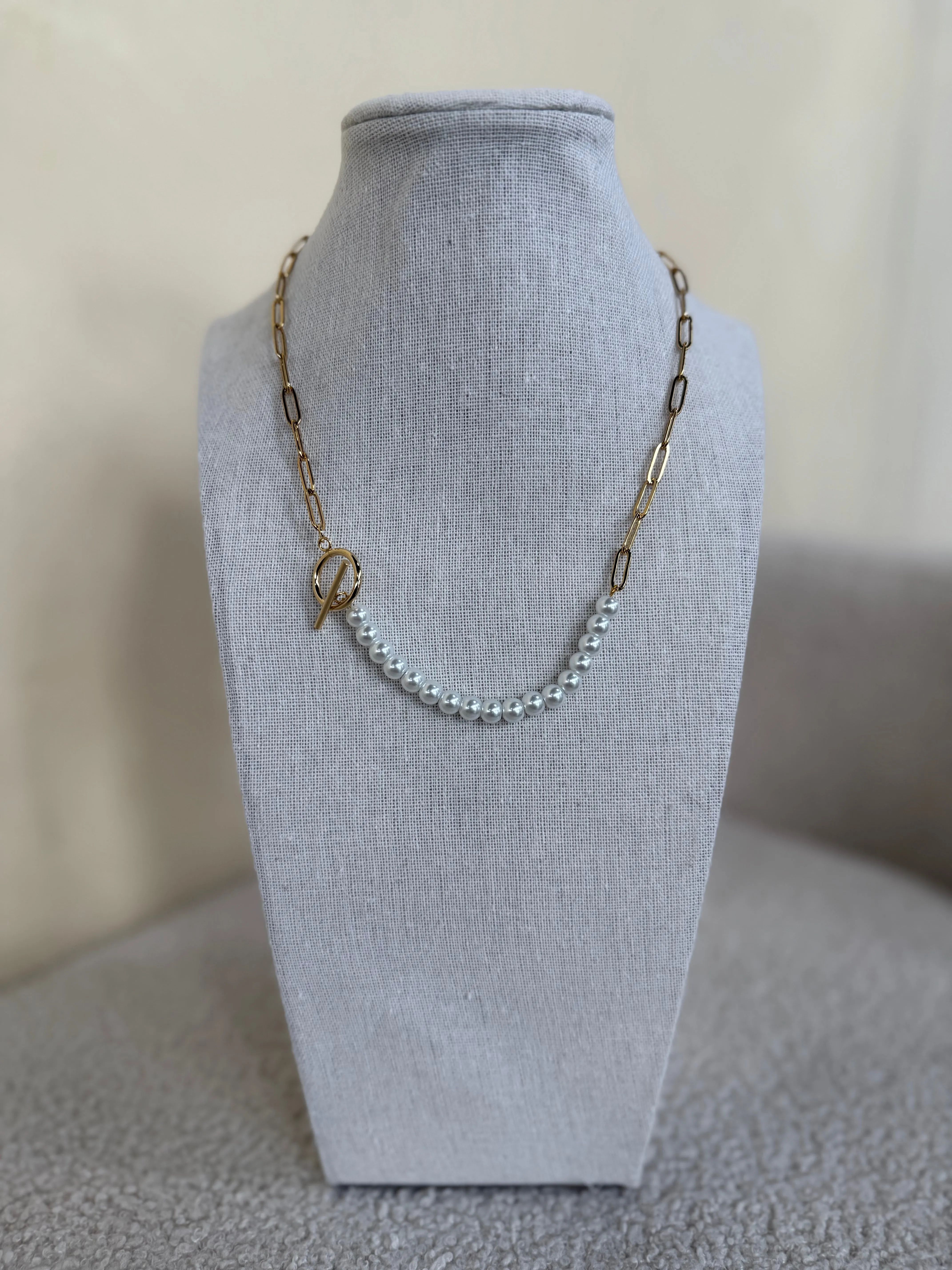 Pearl Chain Toggle Necklace sold by Shop Stevie product image thumbnail 2