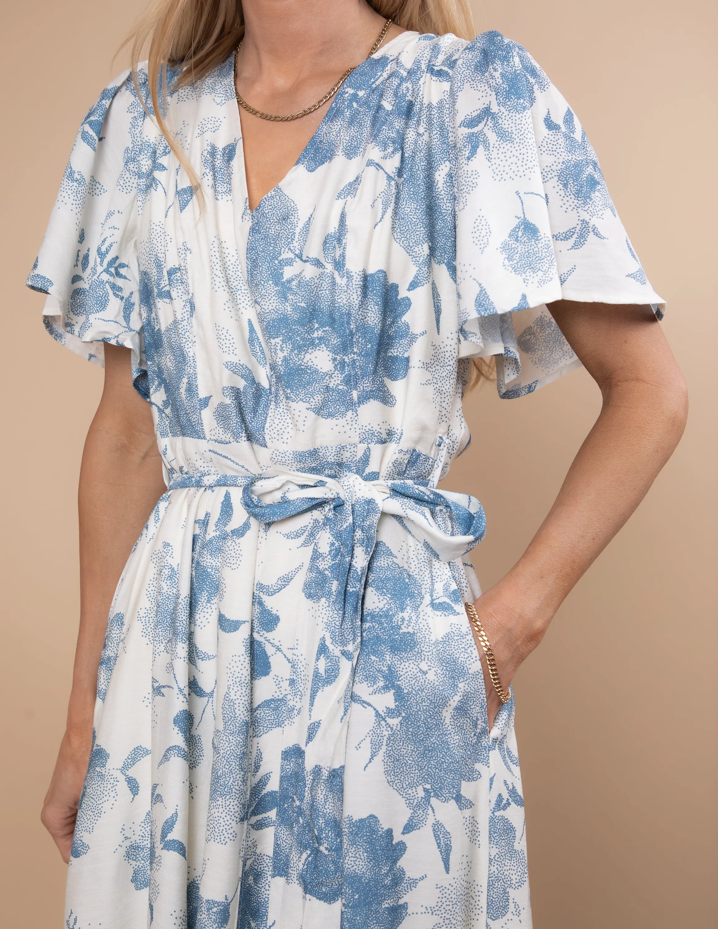 Carly Floral Dress sold by Shop Stevie product image thumbnail 5