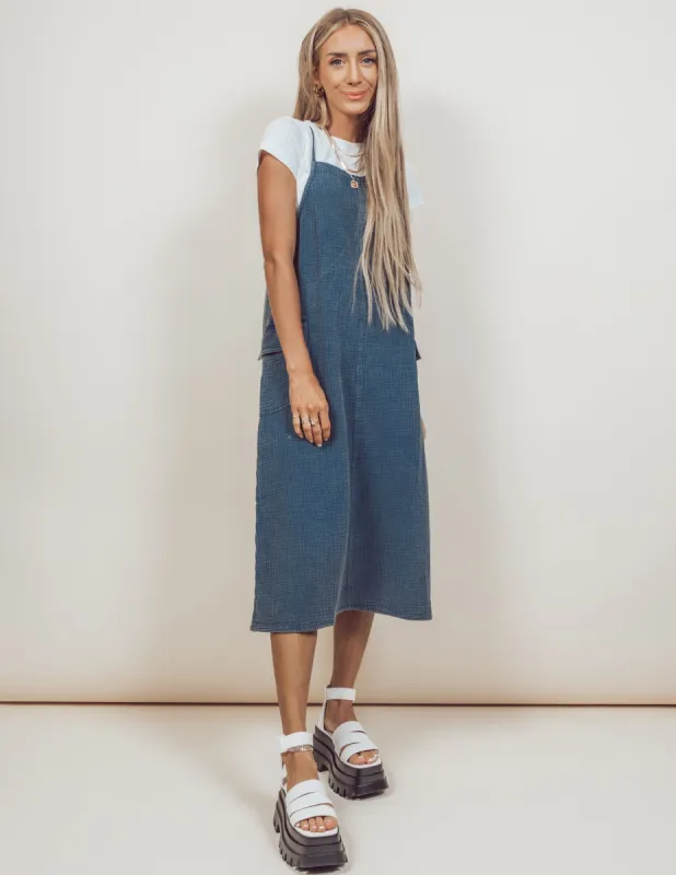 Elowen Midi Dress *COMING SOON* sold by Shop Stevie