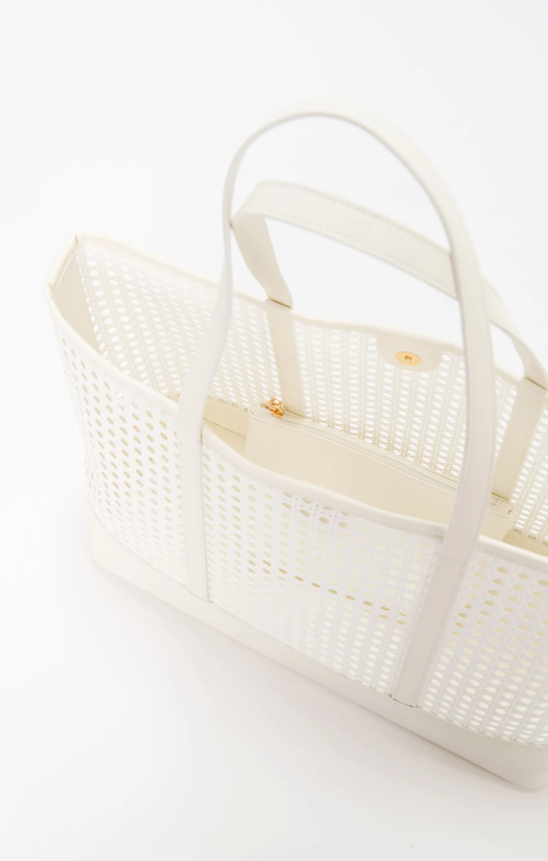 Soleil Tote Bag ~ White sold by Show Me Your MuMu product image thumbnail 4