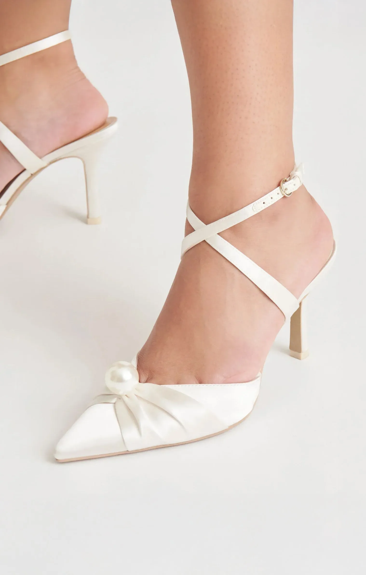 Dolce Vita Kaysey Heel ~ Vanilla Satin sold by Show Me Your MuMu product image thumbnail 3