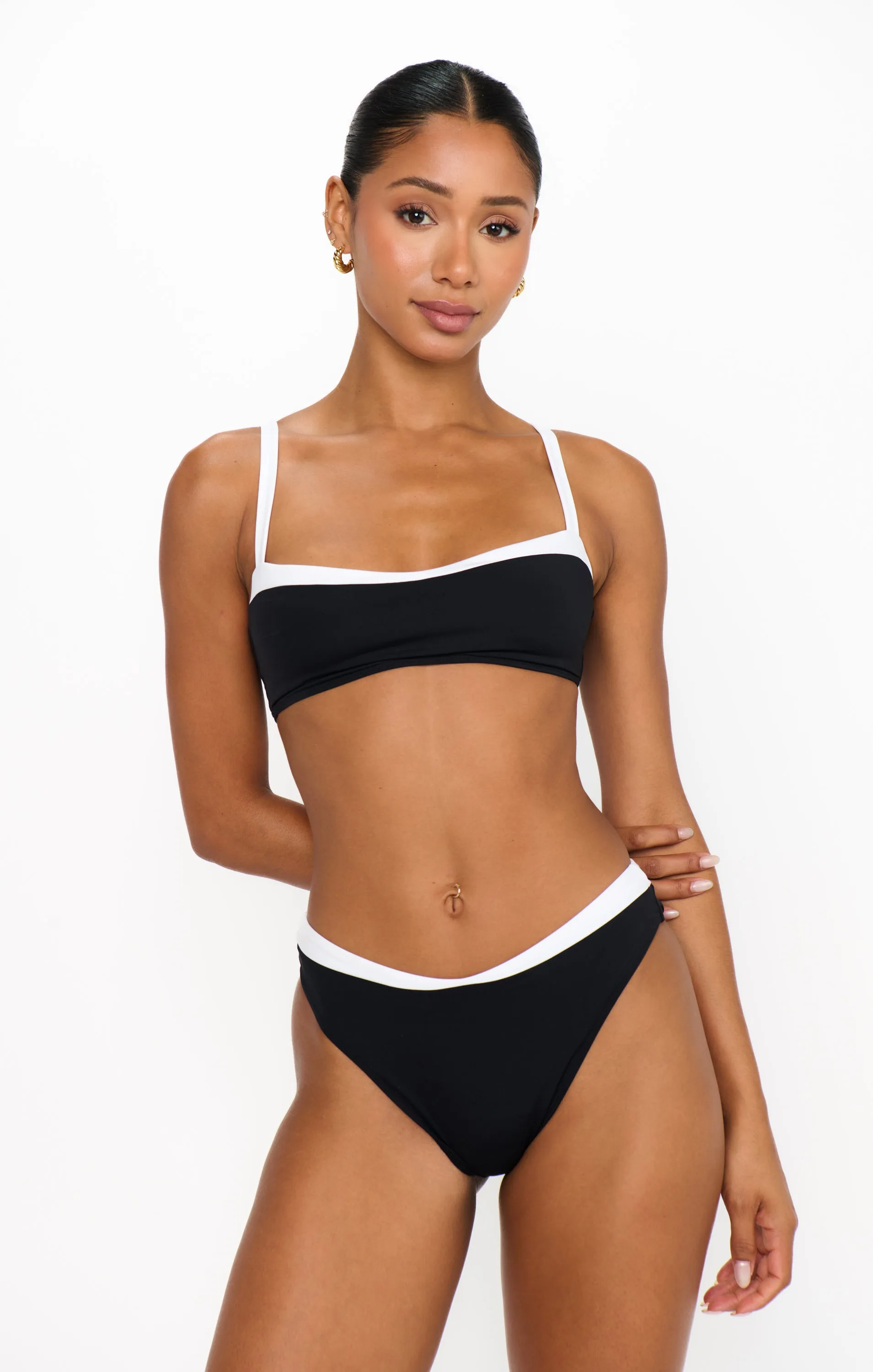 Dive In Top ~ Black and White sold by Show Me Your MuMu product image thumbnail 3