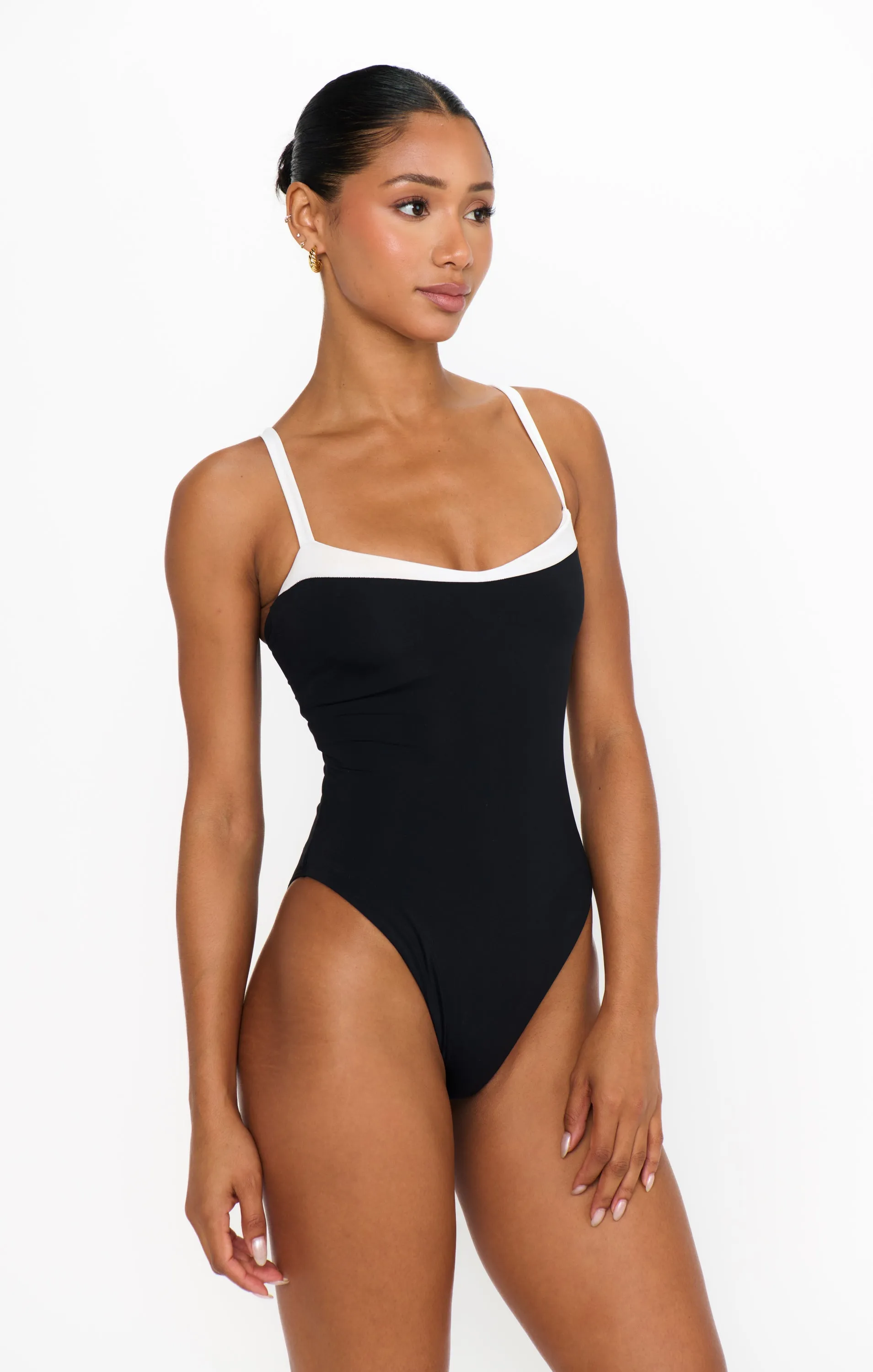 Overseas One Piece ~ Black and White sold by Show Me Your MuMu product image thumbnail 4