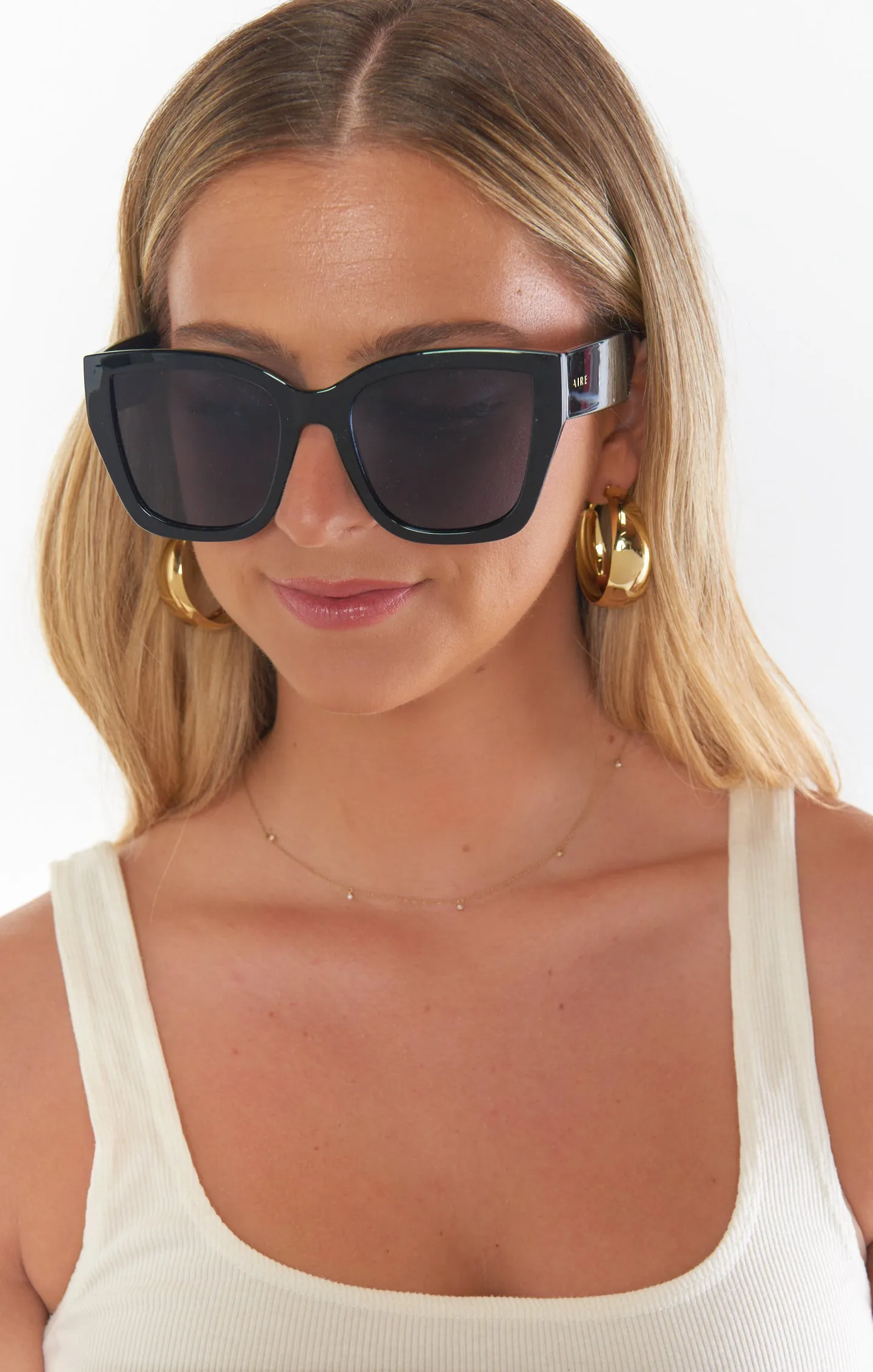 Aire Haedus Sunglasses ~ Black sold by Show Me Your MuMu product image thumbnail 4