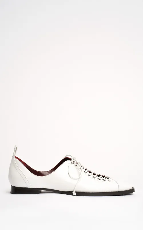 Terra Grain Calf Flat sold by Sies Marjan