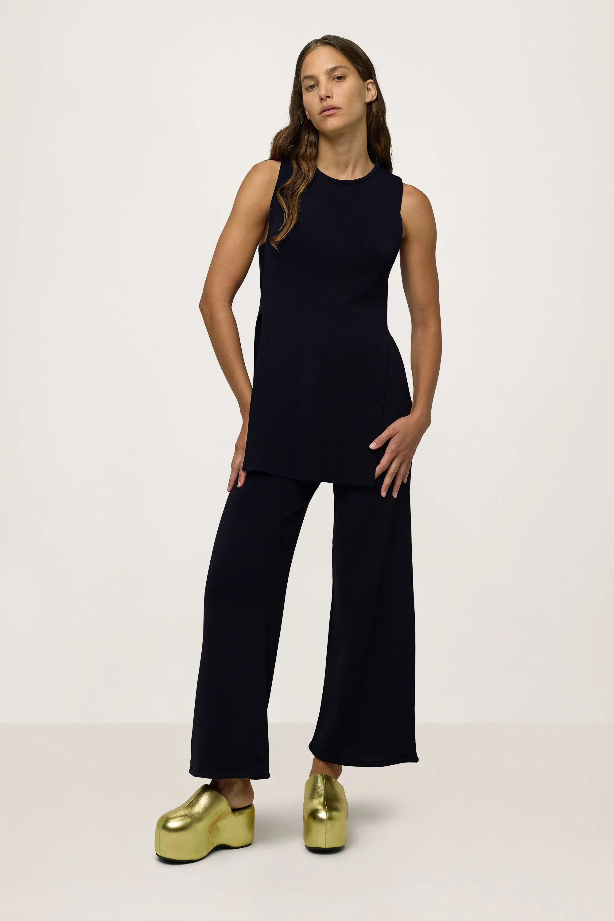 Knits By Cropped Jabber Pant in Black sold by Simon Miller