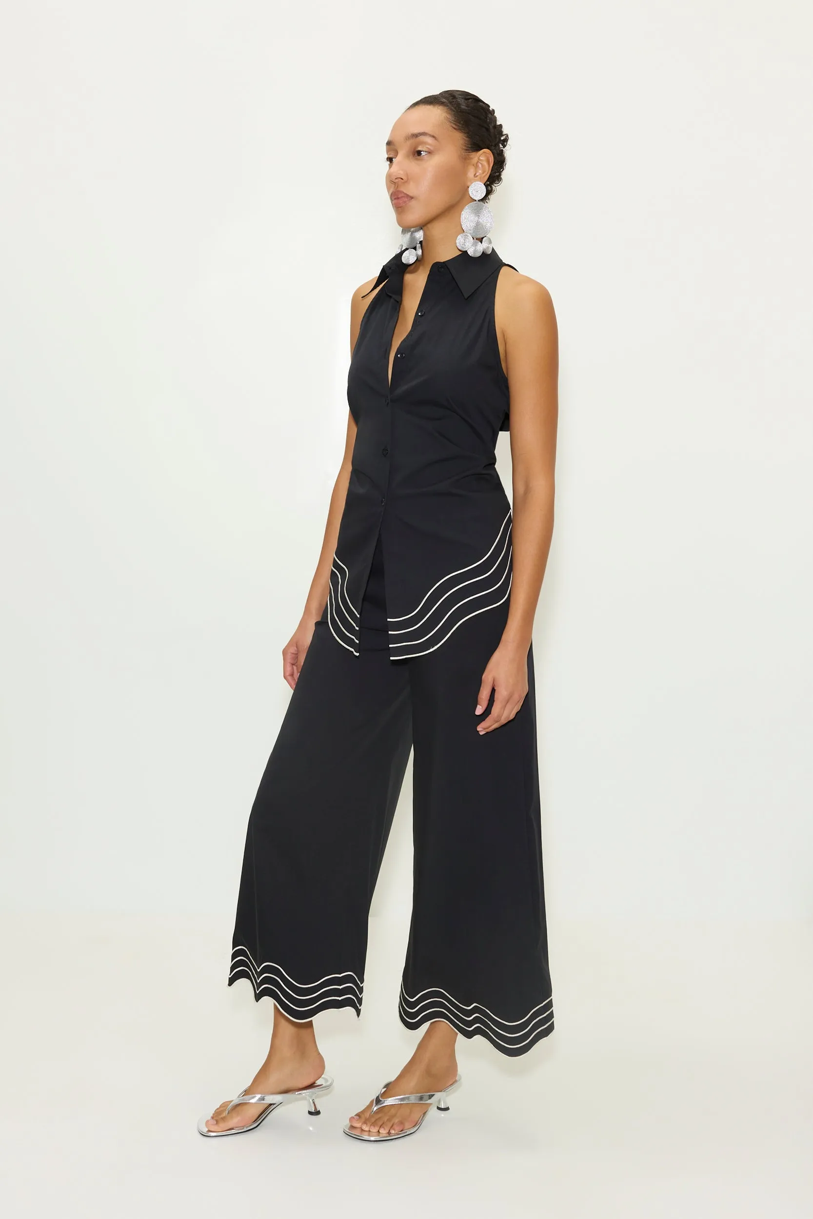 Wavy Sleeveless Loch in Black sold by Simon Miller product image thumbnail 3