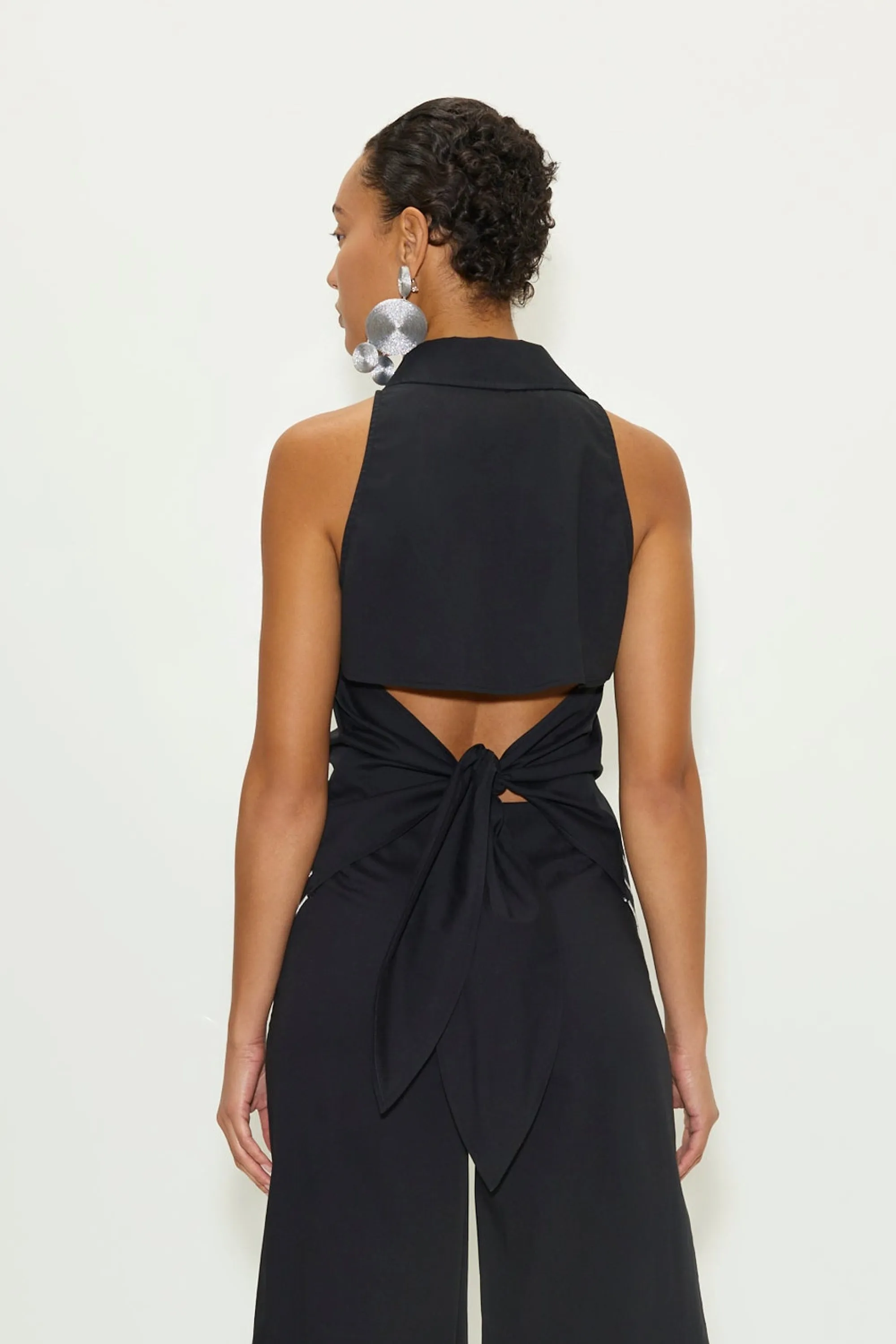 Wavy Sleeveless Loch in Black sold by Simon Miller product image thumbnail 2