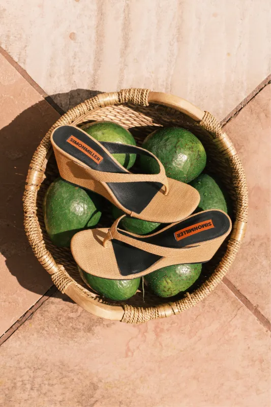 Soleil Wedge In Dark Natural made by Simon Miller
