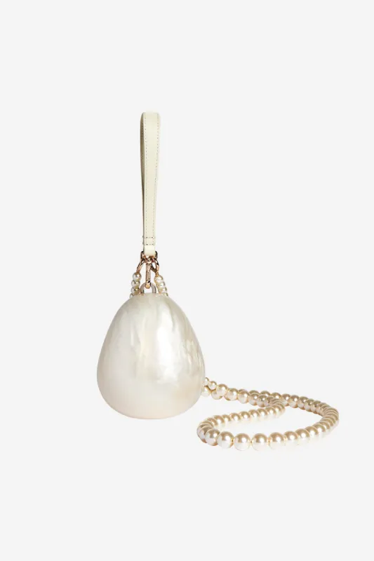 Pearl Egg Bag sold by Simone Rocha