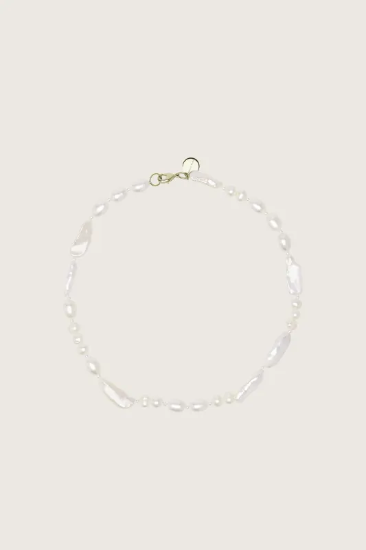 Legato Pearl Necklace sold by Simone Rocha