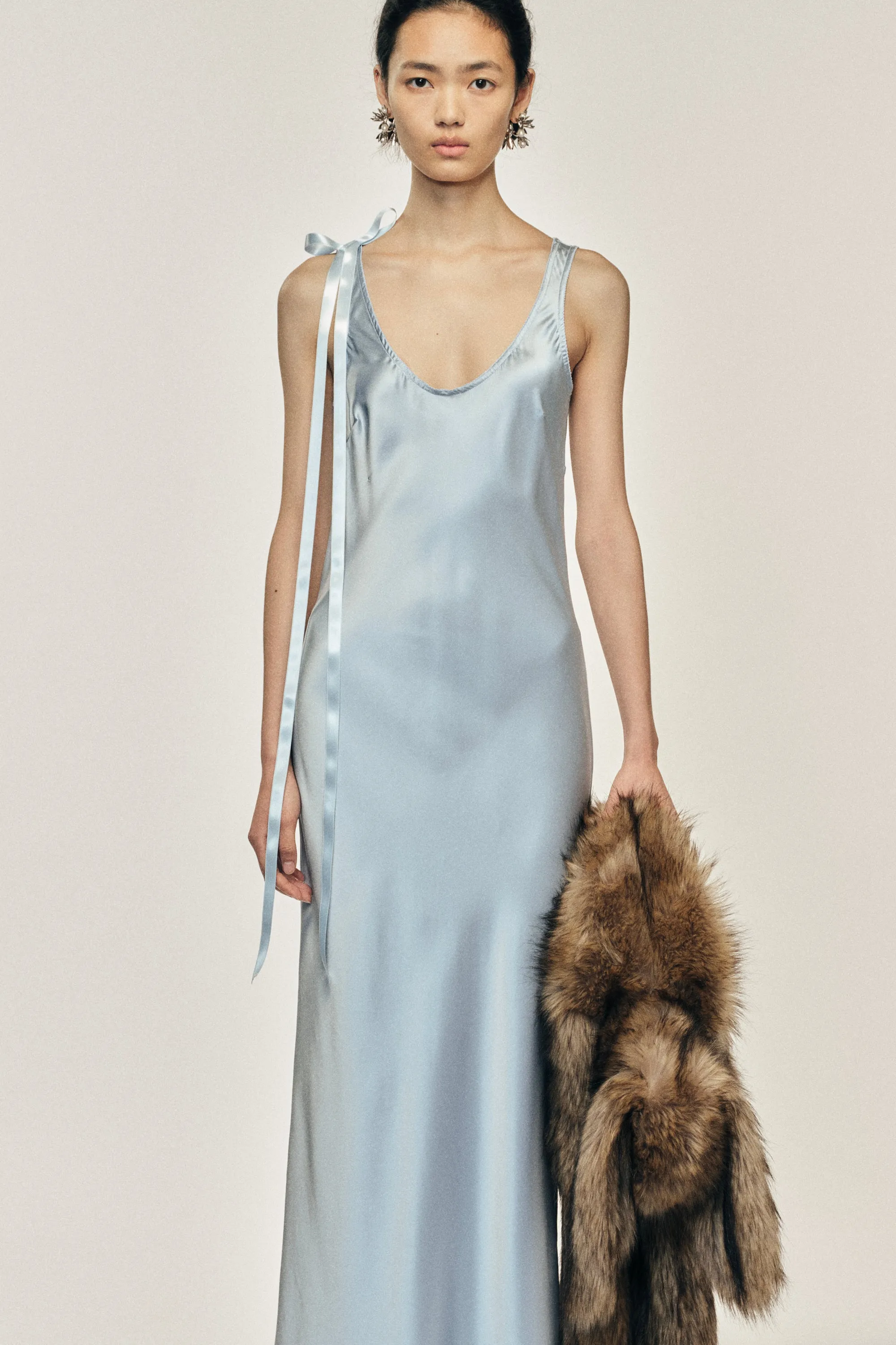 Bow Detail Scoop Neck Camisole Dress sold by Simone Rocha product image thumbnail 3