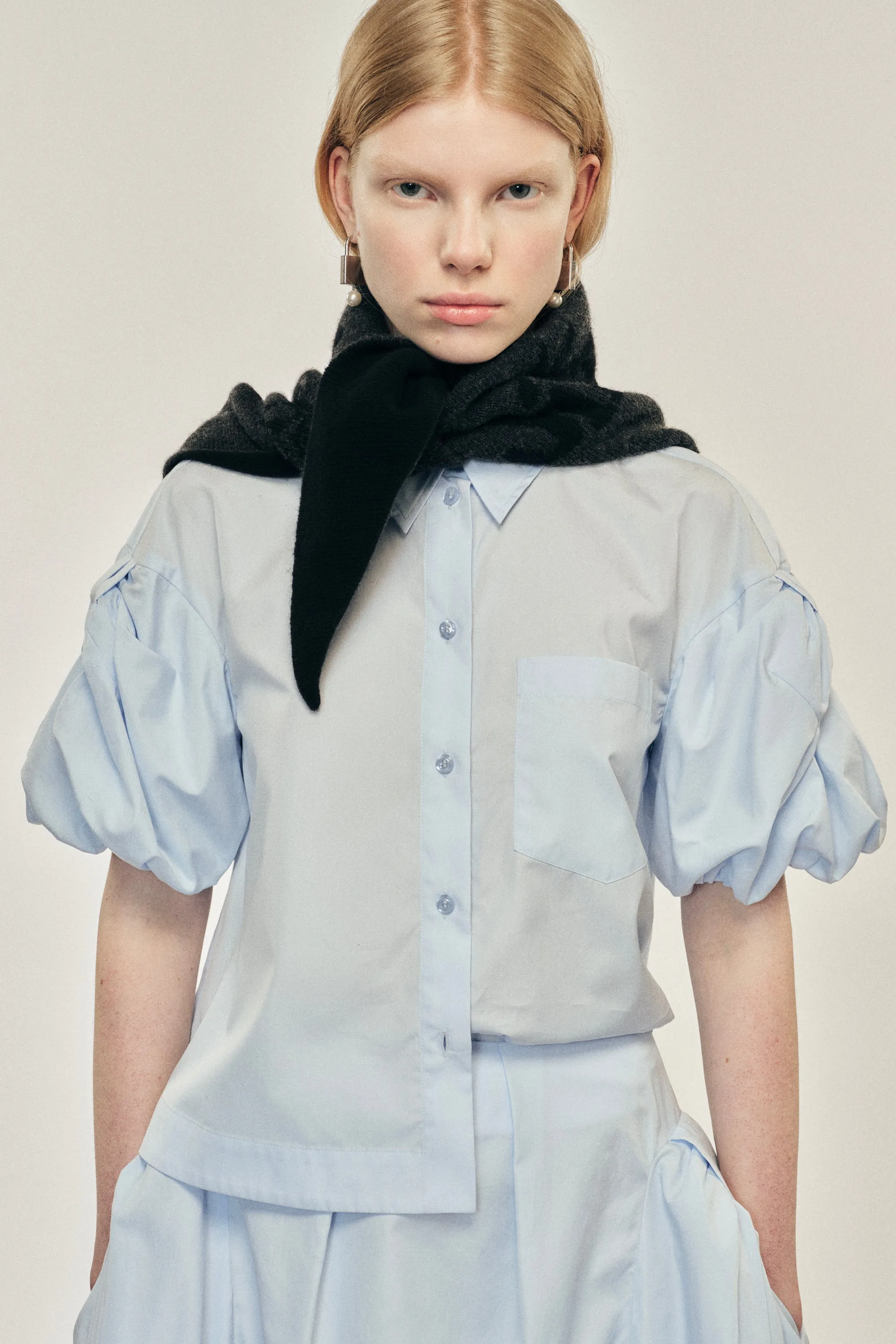 Cropped Bow Puff Sleeve Shirt sold by Simone Rocha product image thumbnail 3