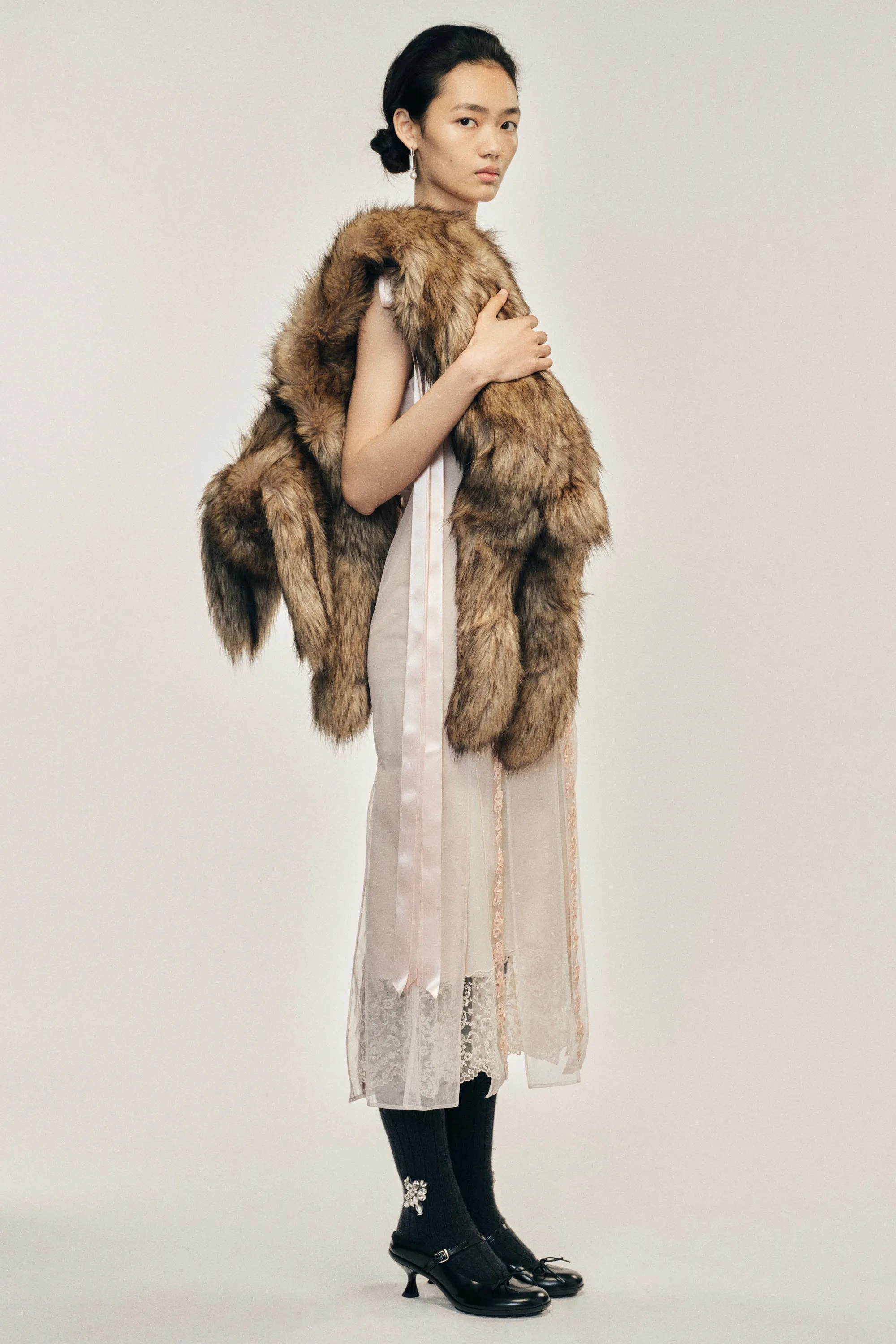 Ribbon Daisy Chain Multi Slit Dress sold by Simone Rocha product image thumbnail 2