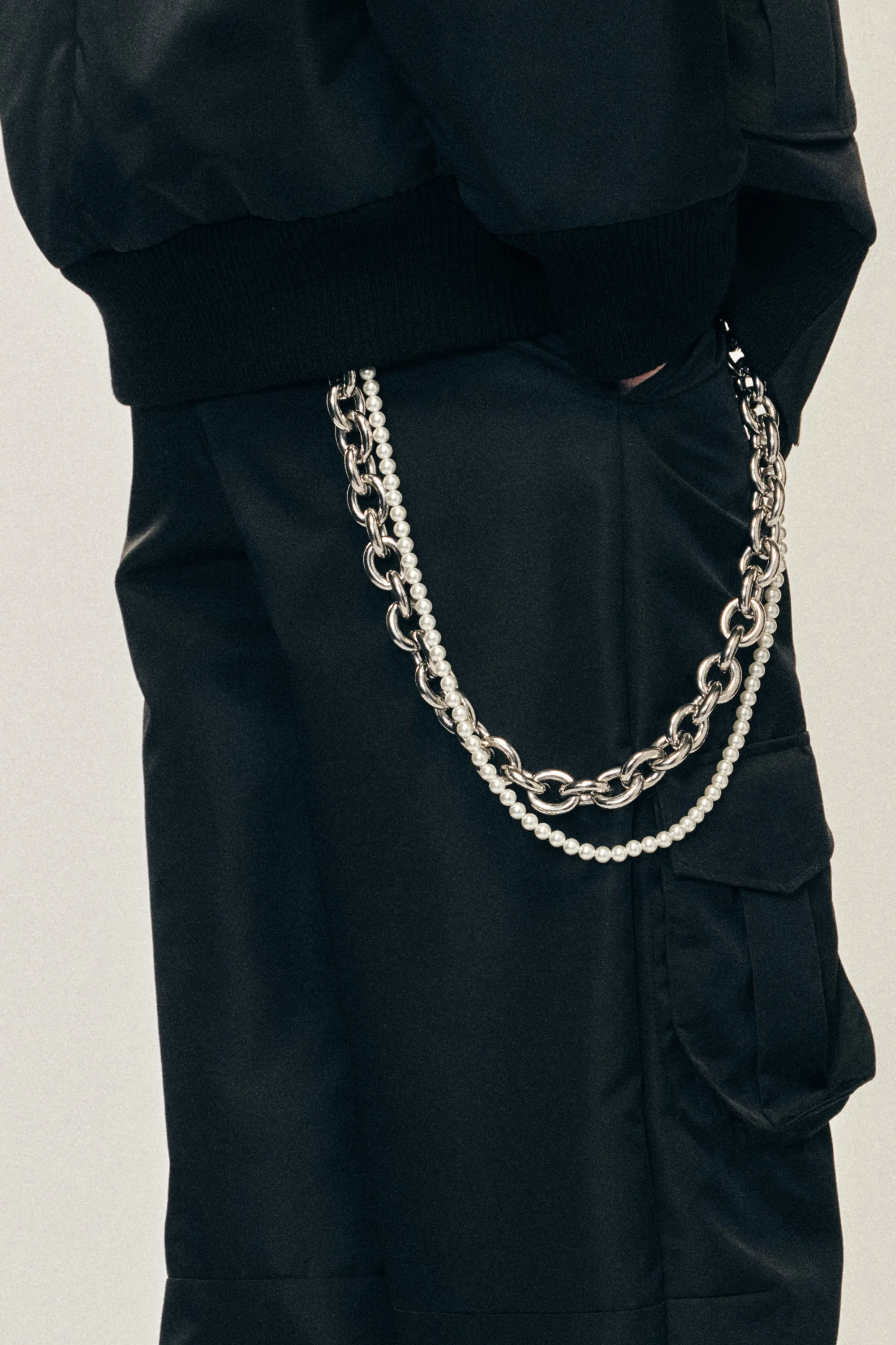 Pearl & Chain Strap sold by Simone Rocha product image thumbnail 3