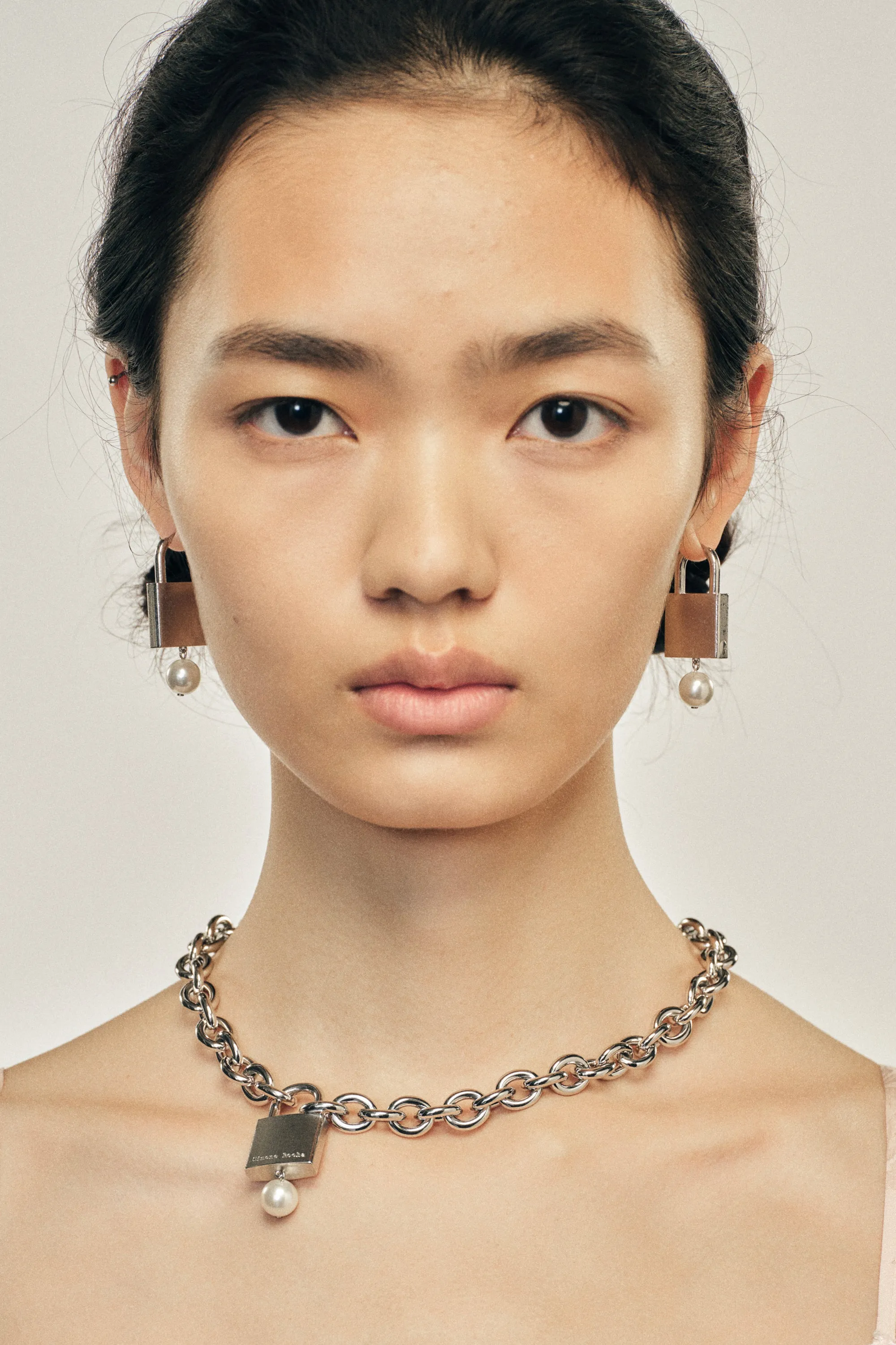Pearl Padlock Chain Necklace sold by Simone Rocha product image thumbnail 2