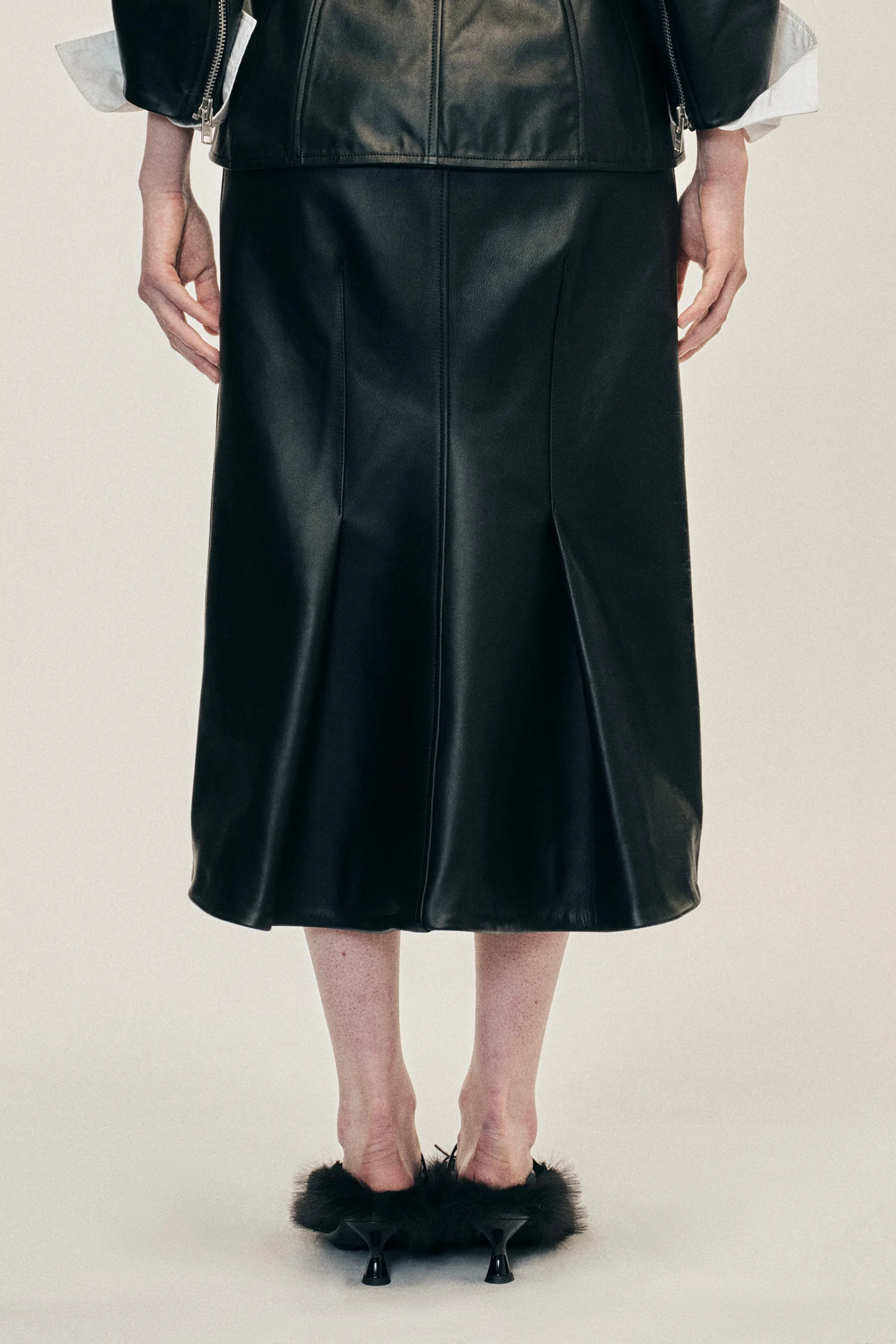 Multi Belt Loop Kick Back Skirt sold by Simone Rocha product image thumbnail 4