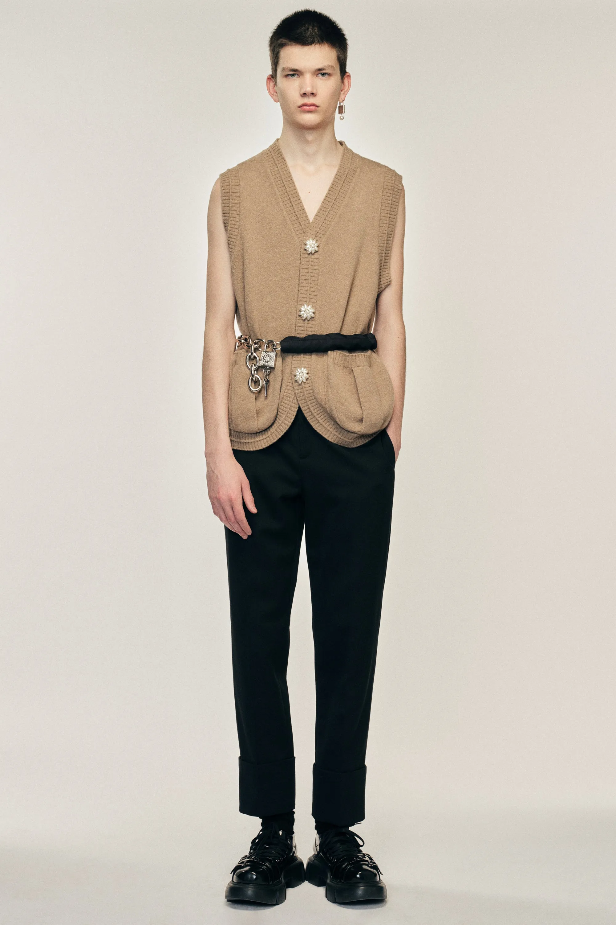Pearl Button Vest sold by Simone Rocha product image thumbnail 3