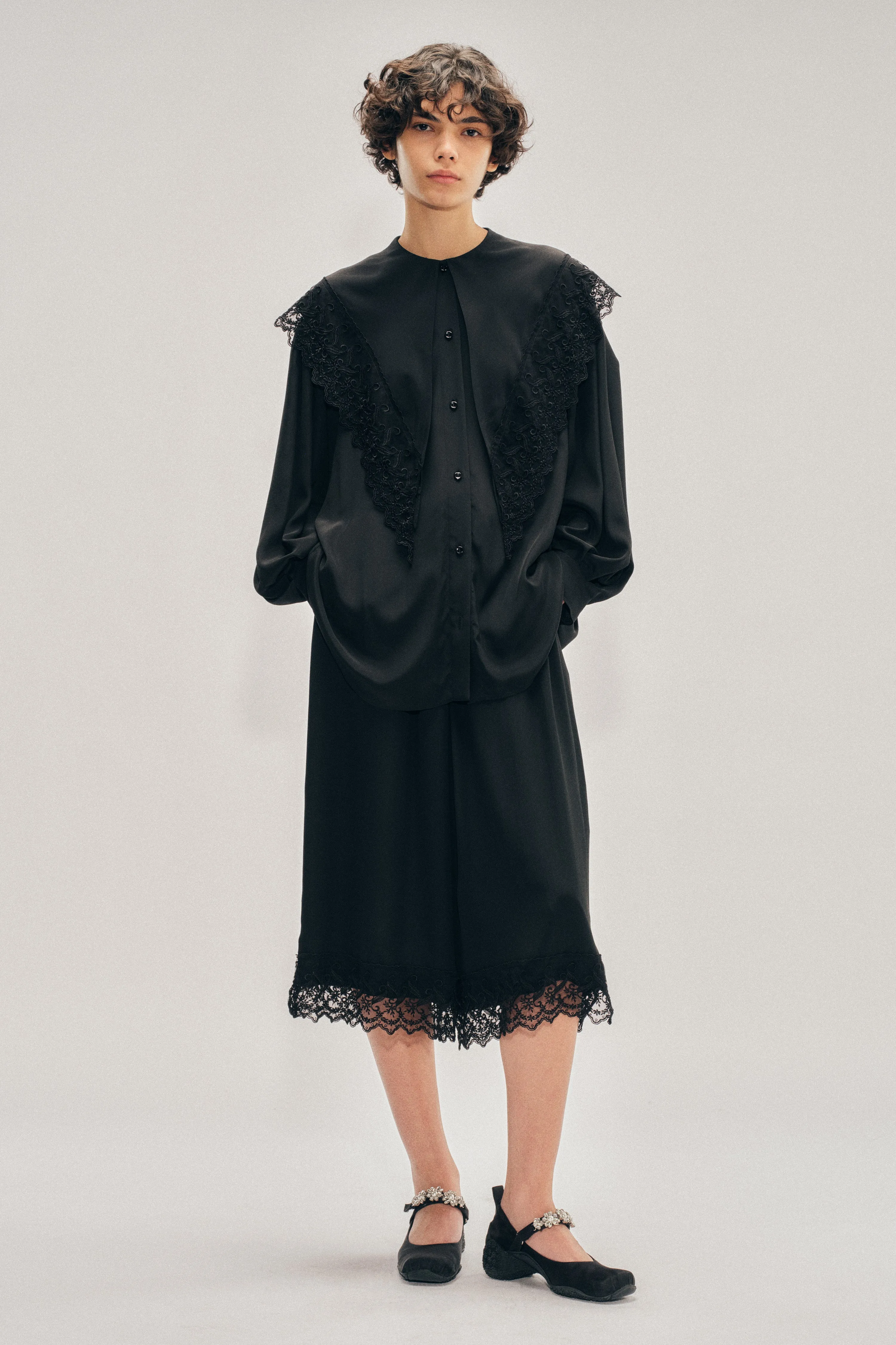 Pointed Collar Lace Trim Shirt sold by Simone Rocha product image thumbnail 2