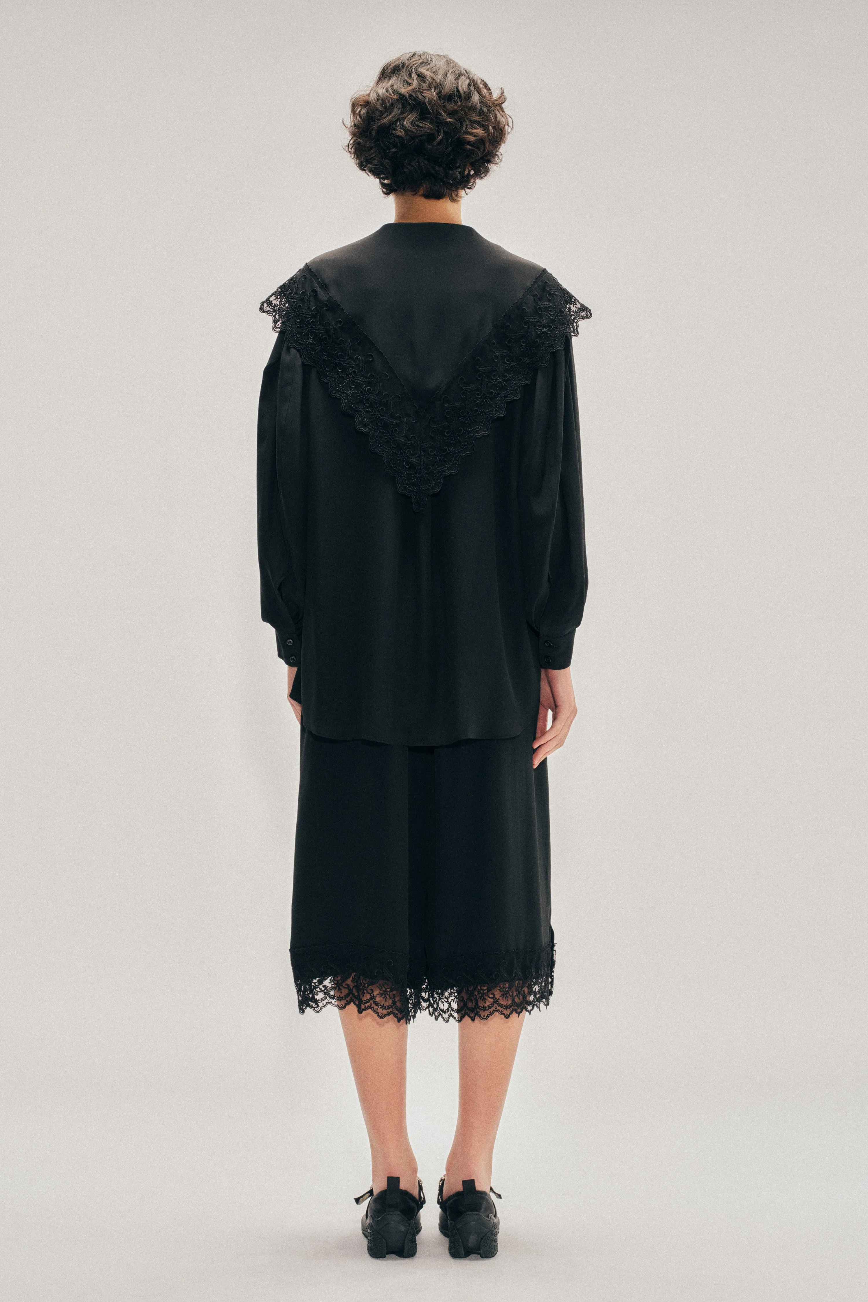 Pointed Collar Lace Trim Shirt sold by Simone Rocha product image thumbnail 4